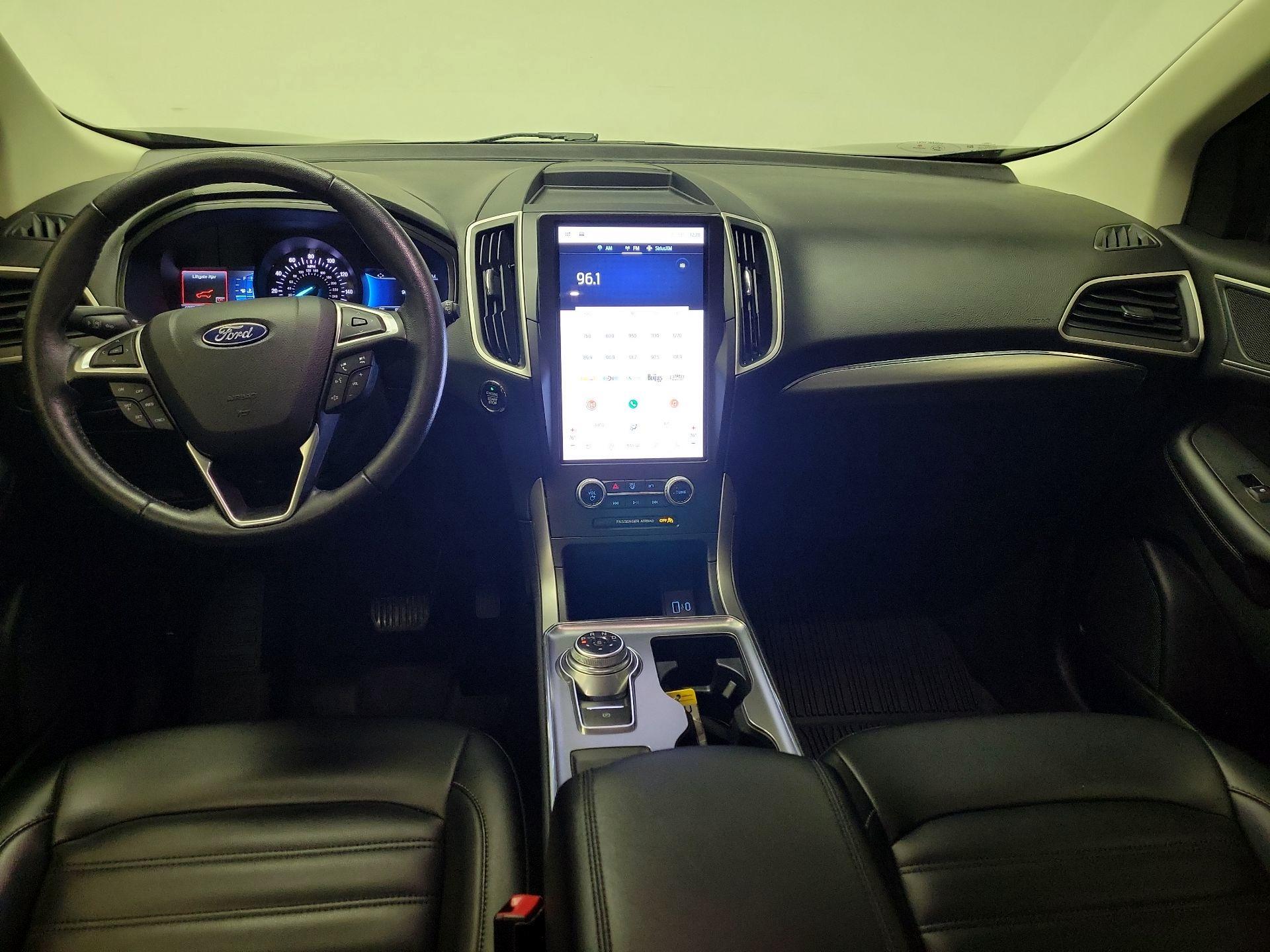 Thumbnail: 2022 Ford Edge - 9