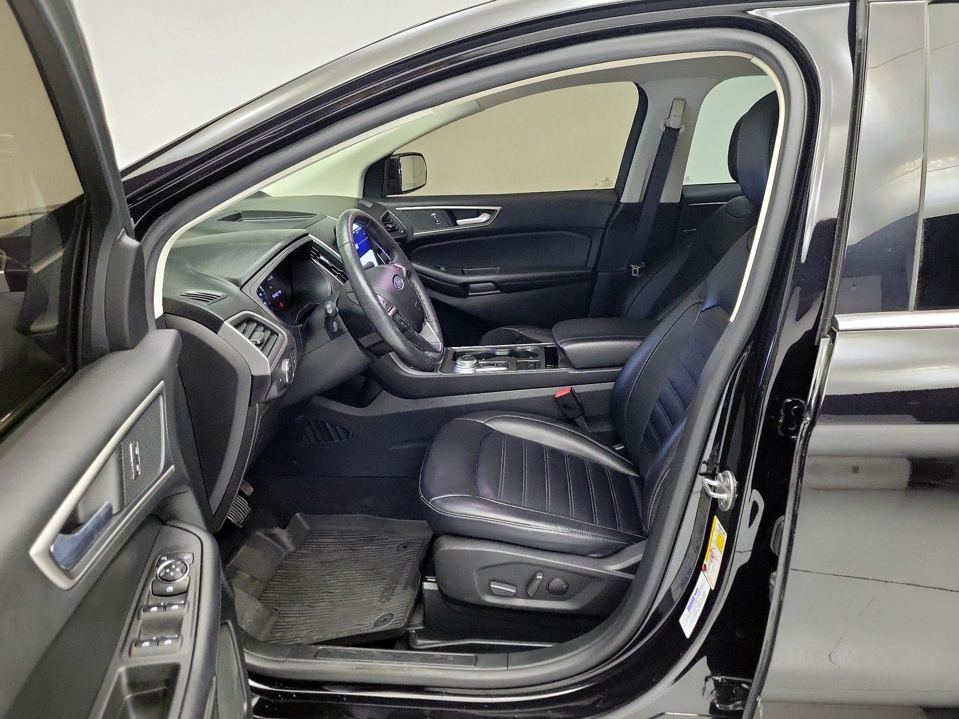 Thumbnail: 2022 Ford Edge - 11