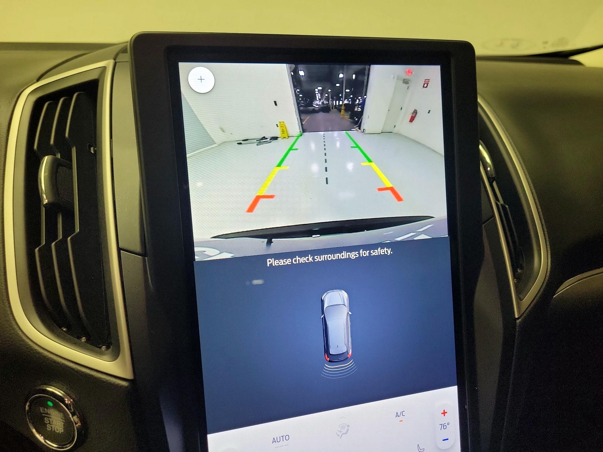 Thumbnail: 2022 Ford Edge - 14