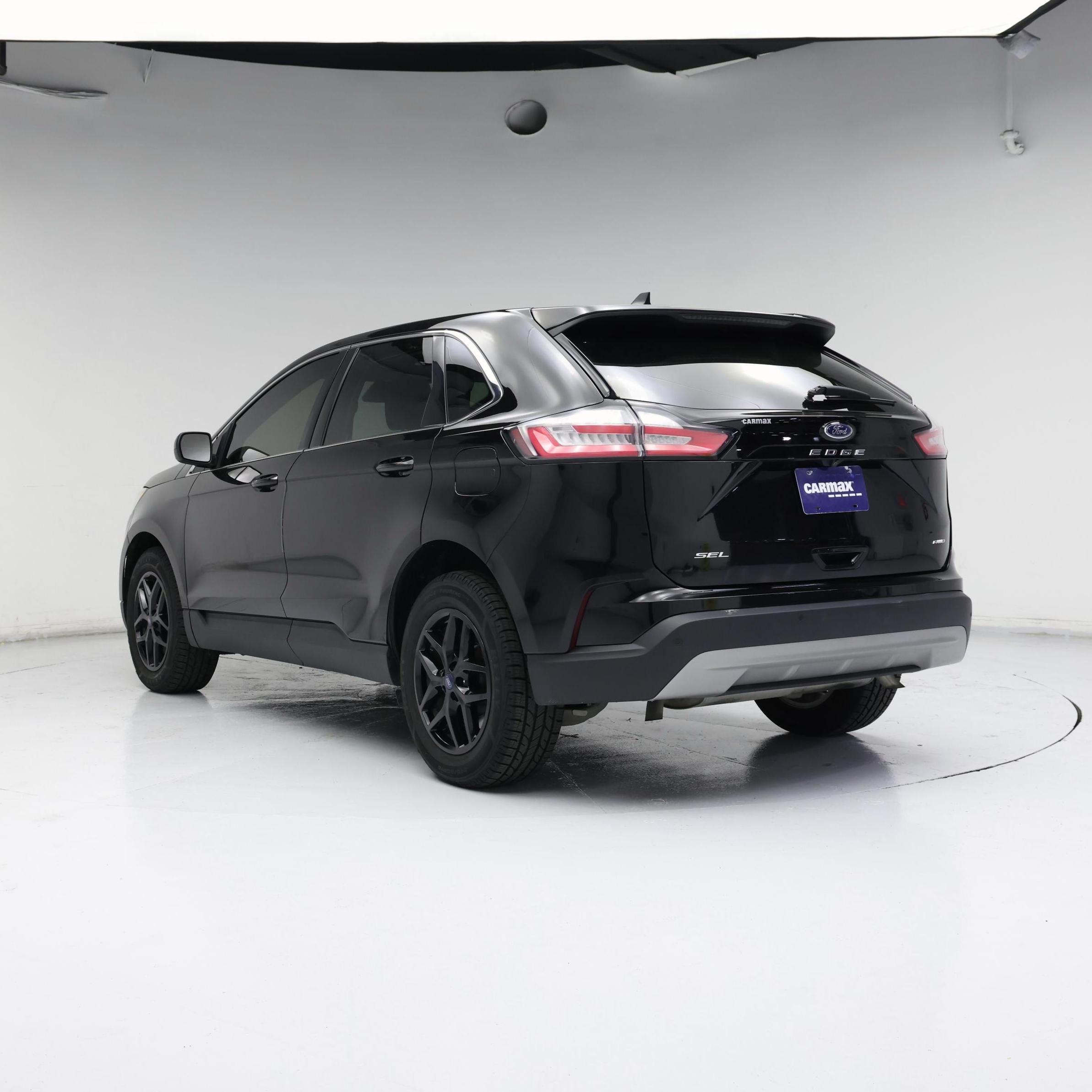 Thumbnail: 2022 Ford Edge - 2