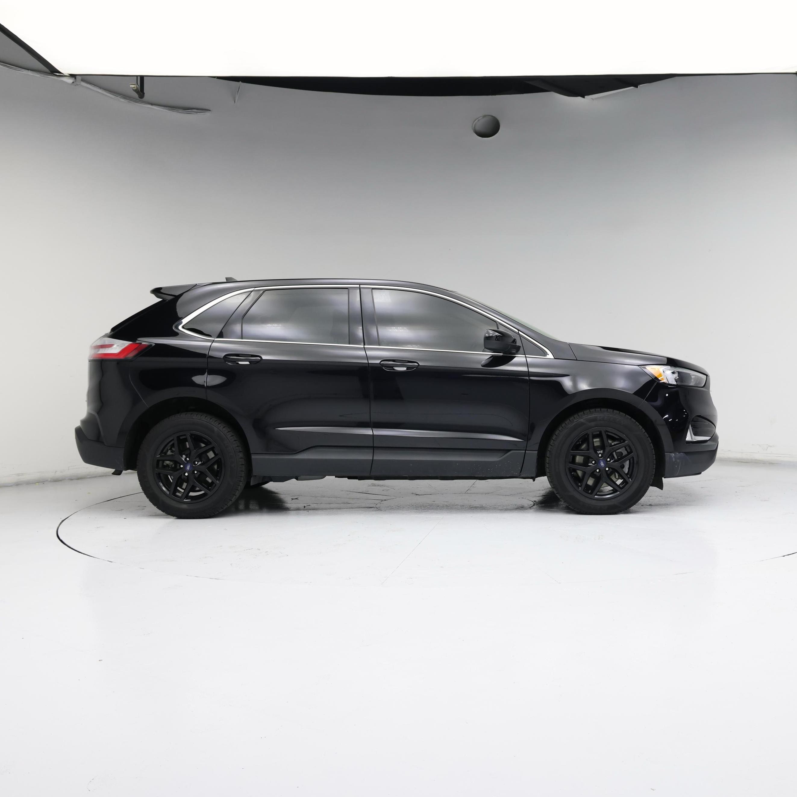 Thumbnail: 2022 Ford Edge - 7