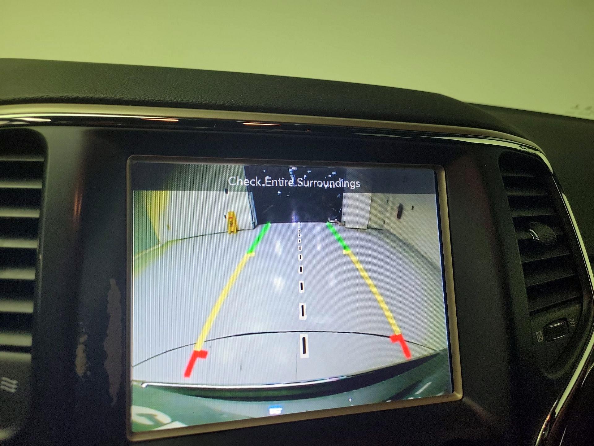 Thumbnail: 2017 Jeep Grand Cherokee - 15