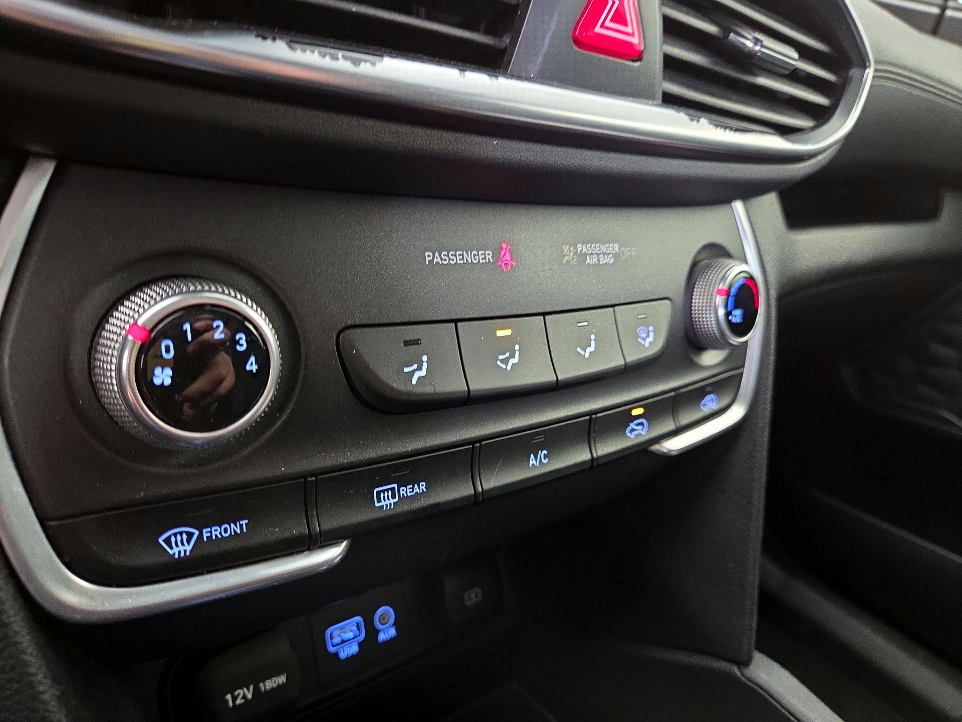 Thumbnail: 2019 Hyundai Santa Fe - 16