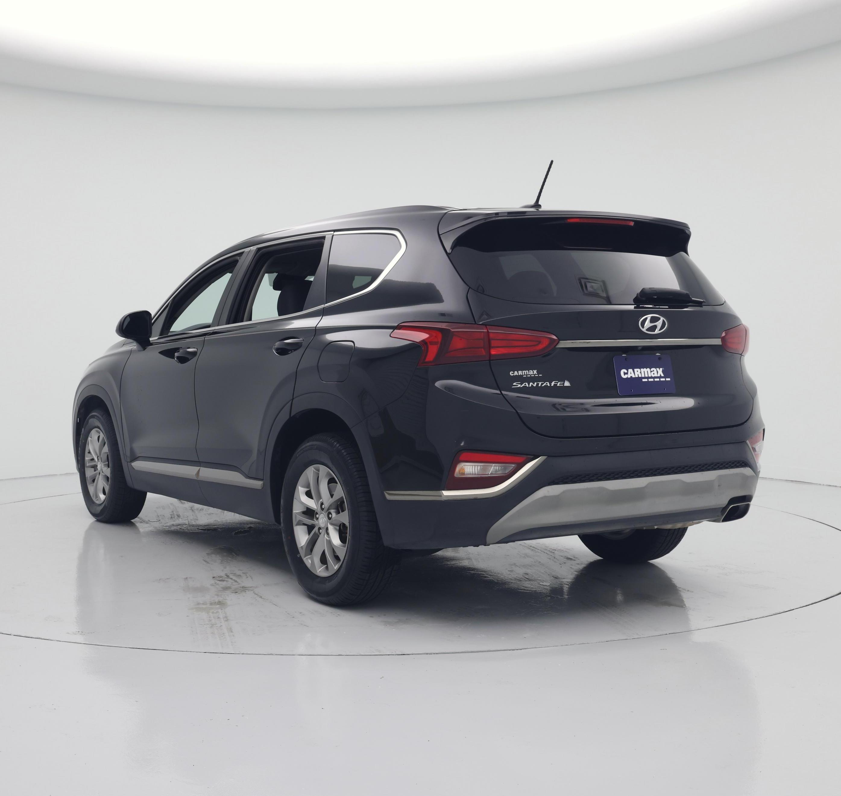 Thumbnail: 2019 Hyundai Santa Fe - 2