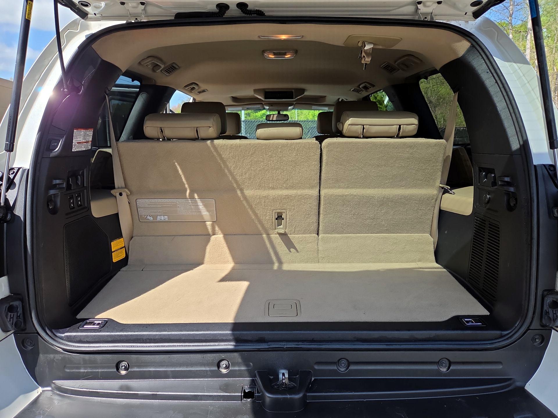 Thumbnail: 2016 Toyota Sequoia - 19