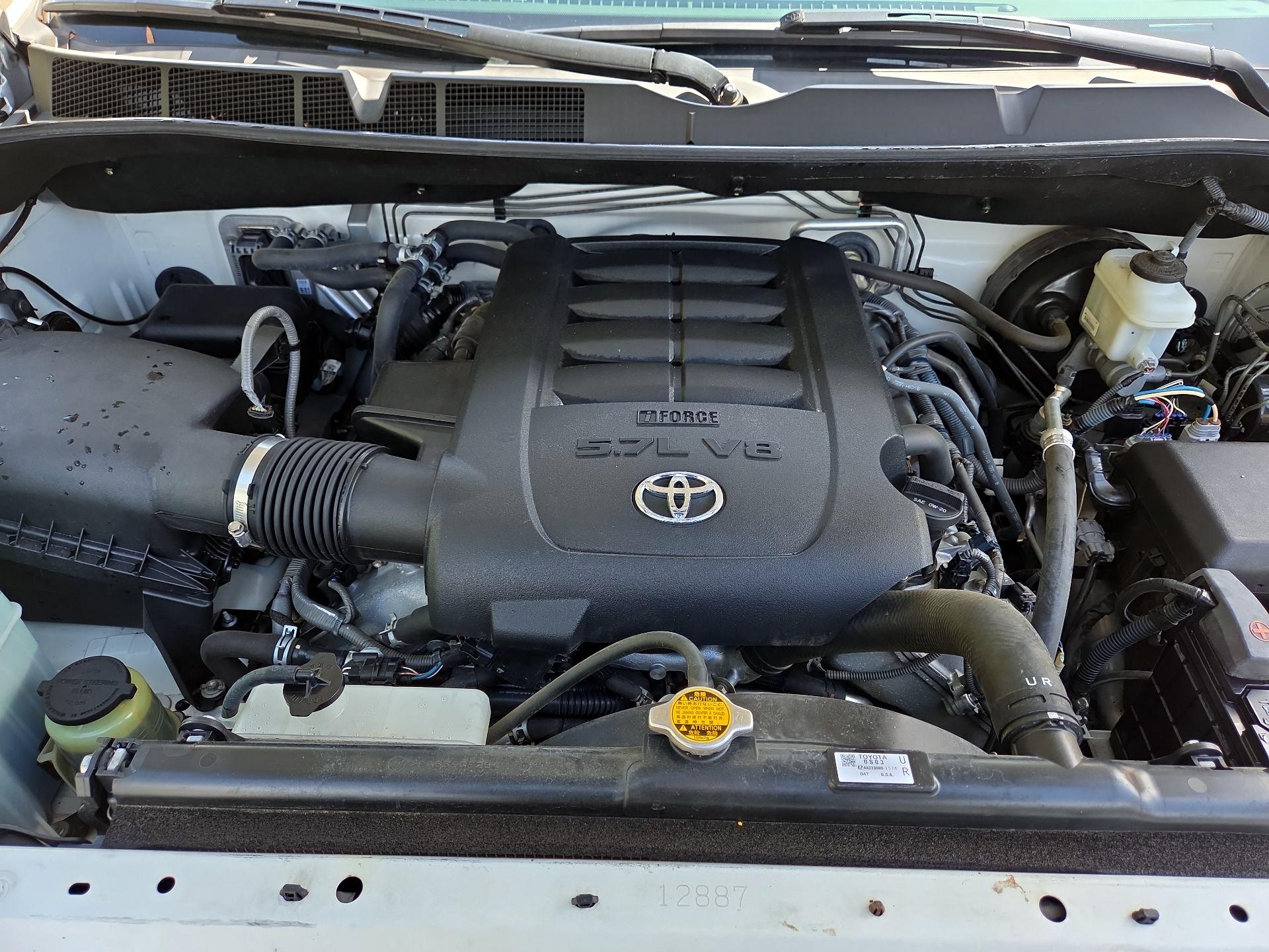 Thumbnail: 2016 Toyota Sequoia - 20