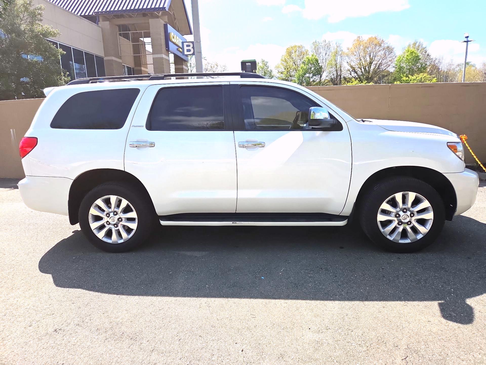 Thumbnail: 2016 Toyota Sequoia - 4