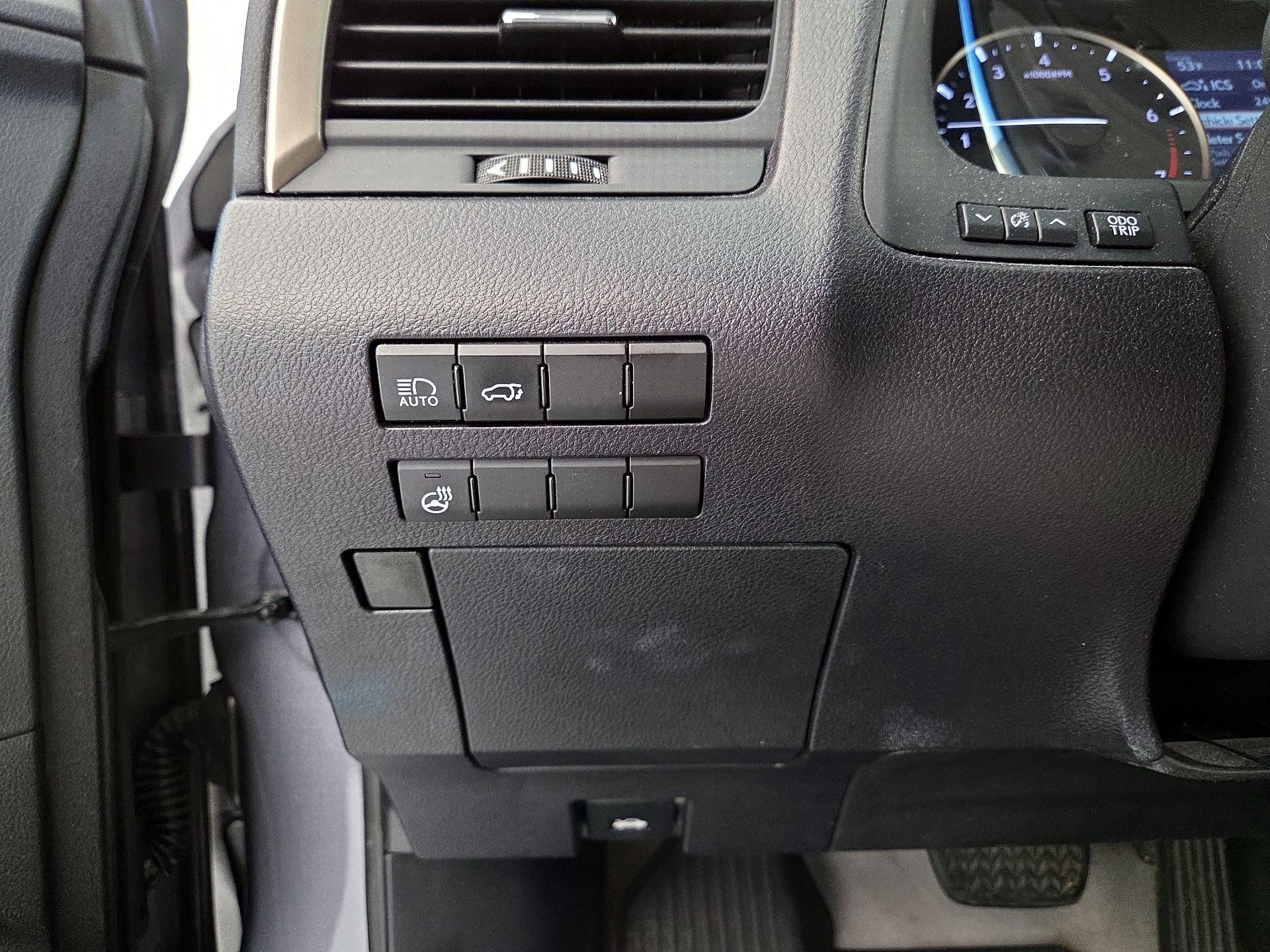 Thumbnail: 2017 Lexus RX - 13