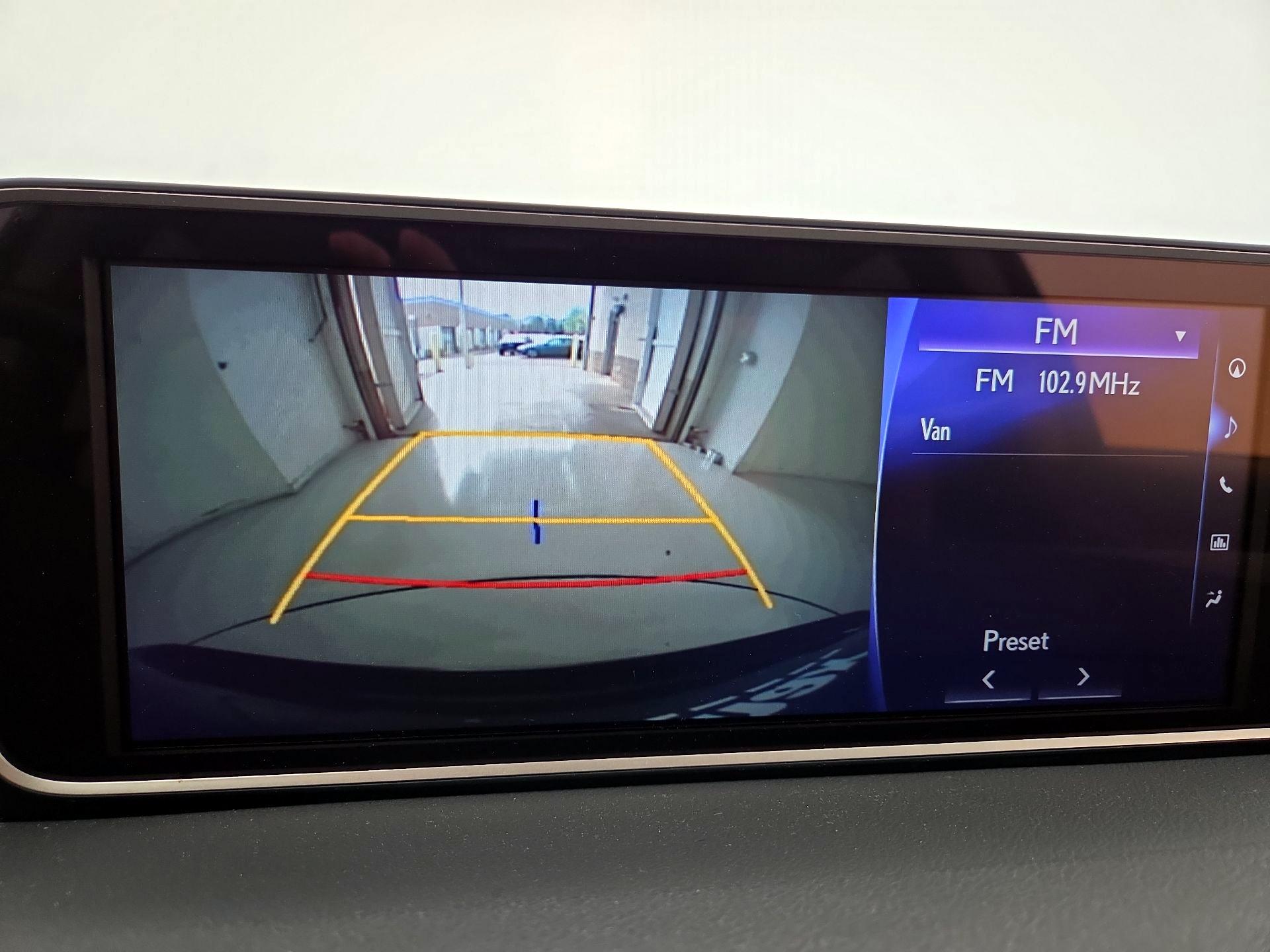 Thumbnail: 2017 Lexus RX - 15