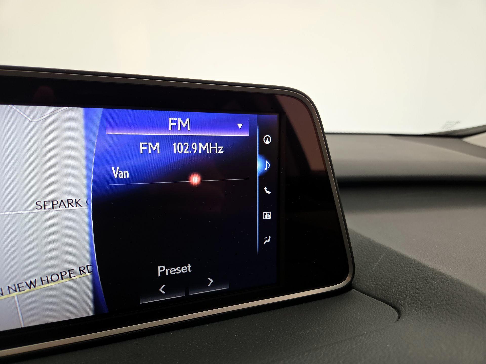 Thumbnail: 2017 Lexus RX - 16