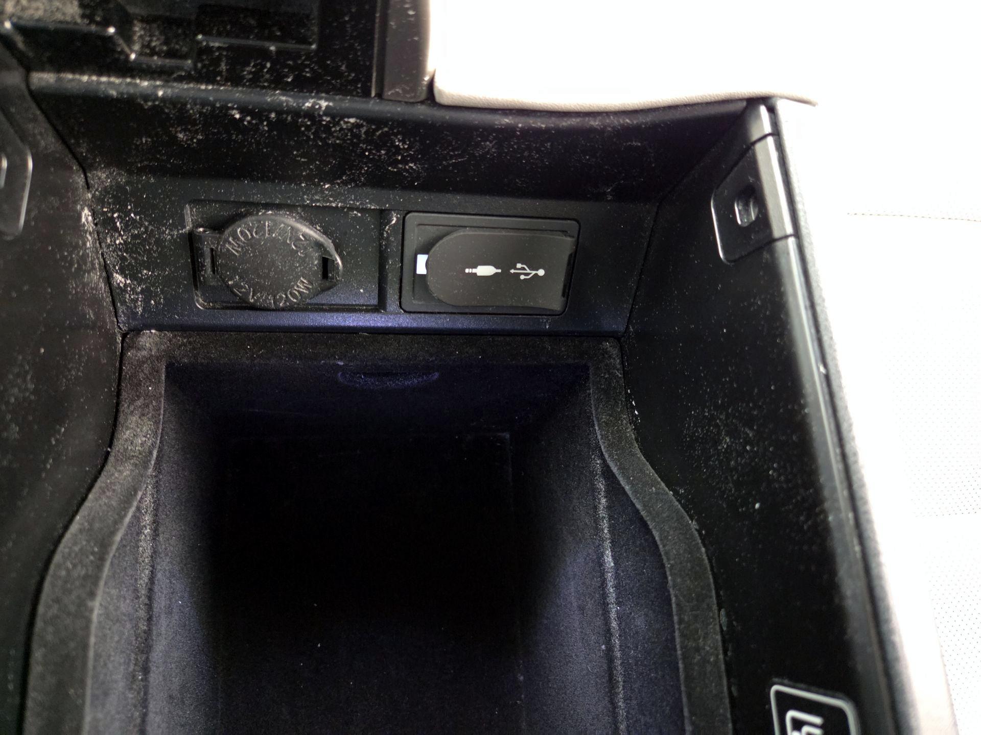 Thumbnail: 2017 Lexus RX - 19