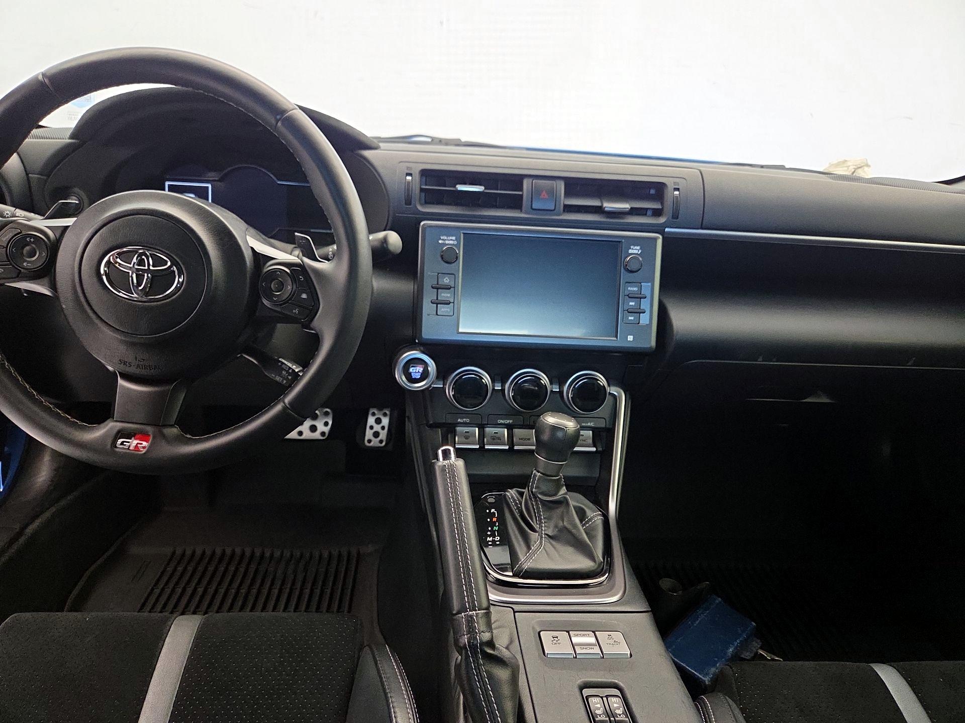 Thumbnail: 2023 Toyota GR86 - 9