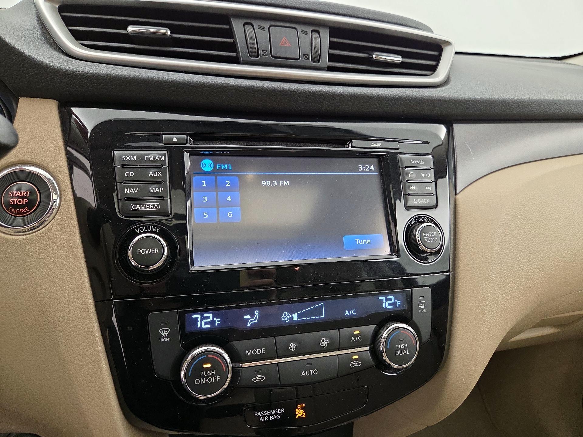 Thumbnail: 2014 Nissan Rogue - 16