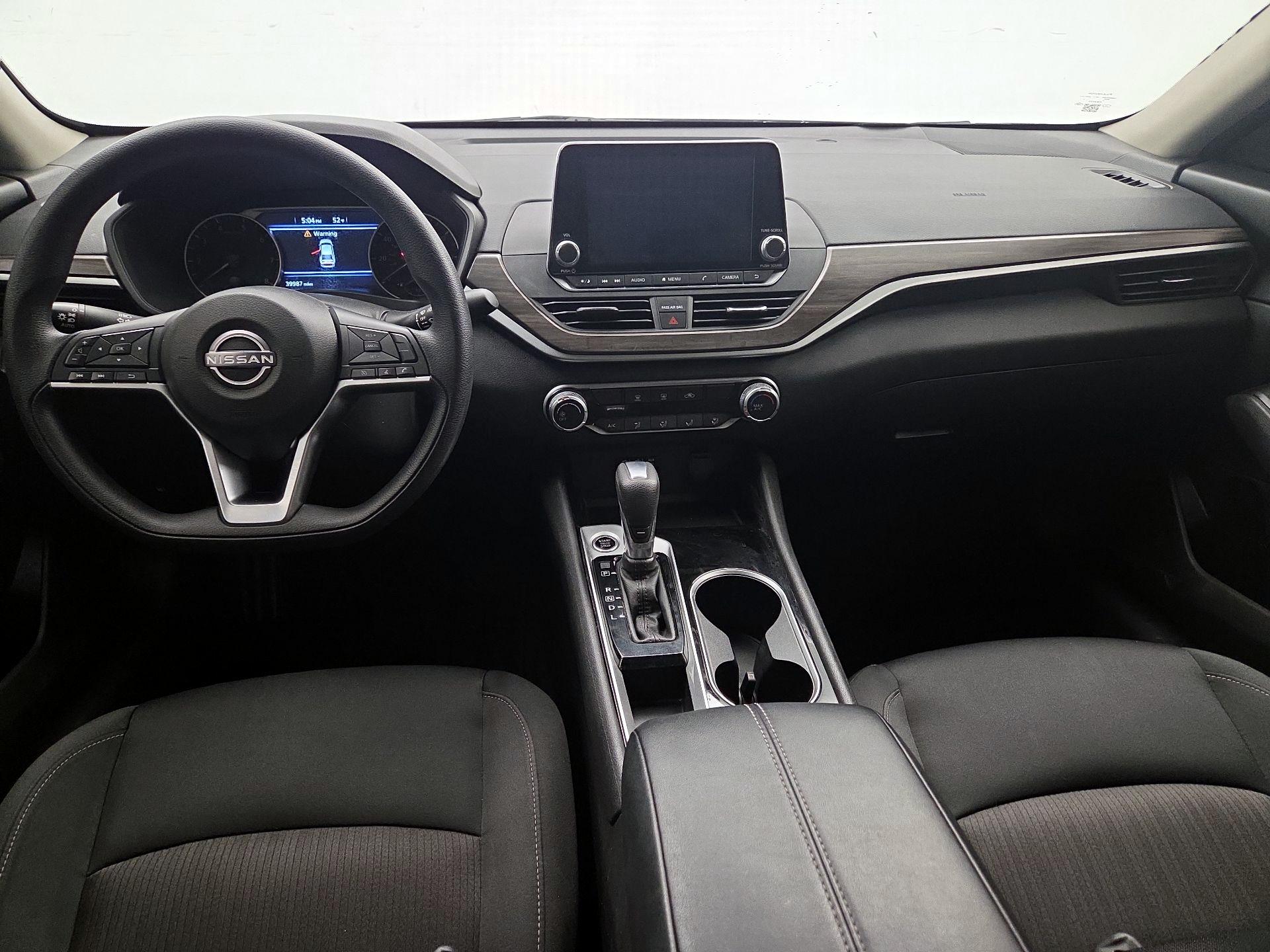 Thumbnail: 2024 Nissan Altima - 9