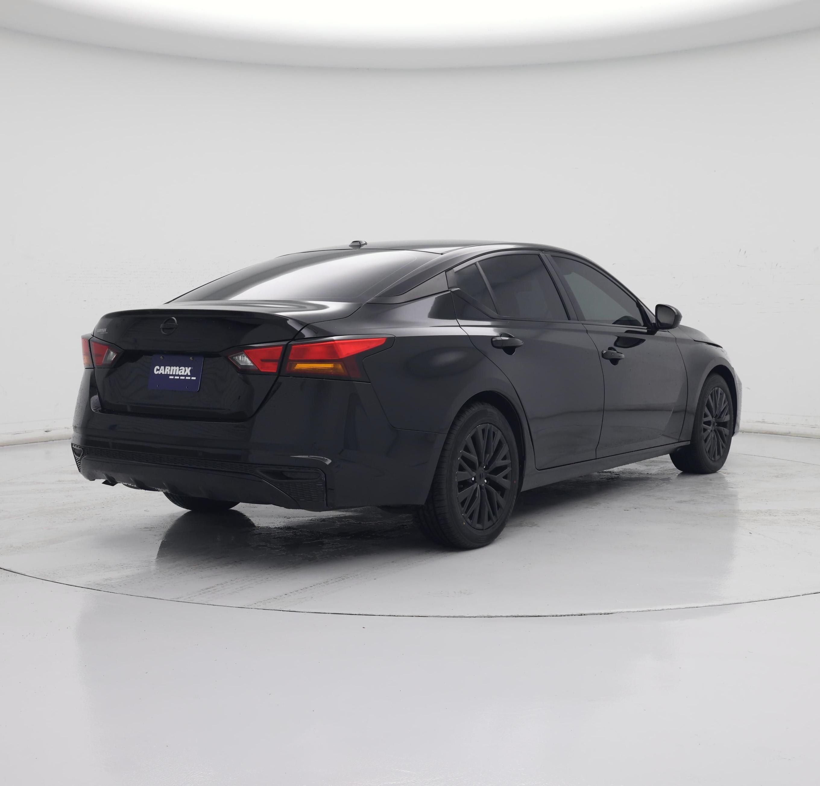 Thumbnail: 2024 Nissan Altima - 8