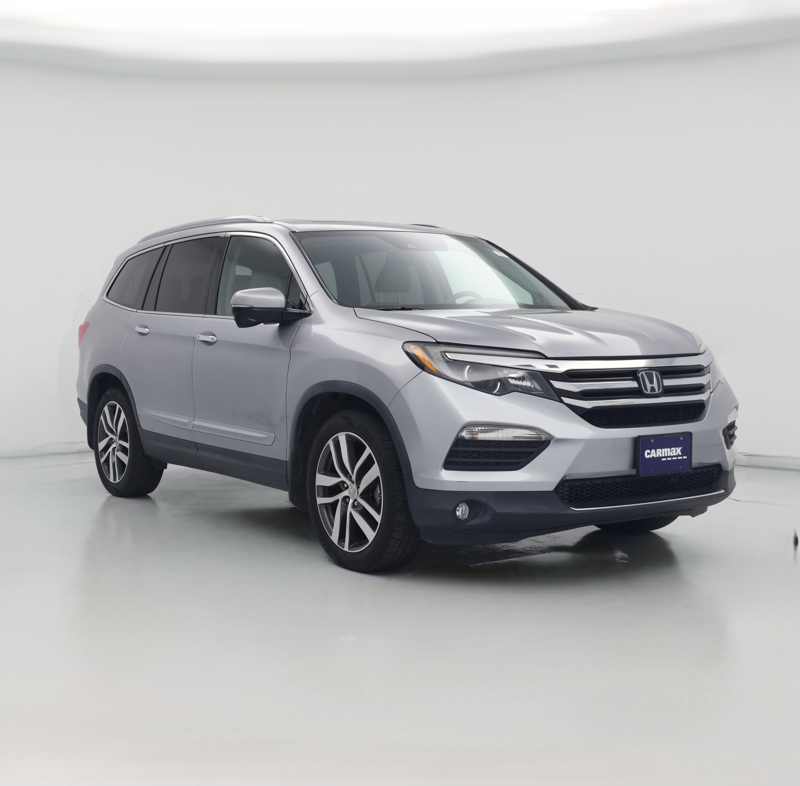 Thumbnail: 2017 Honda Pilot - 1