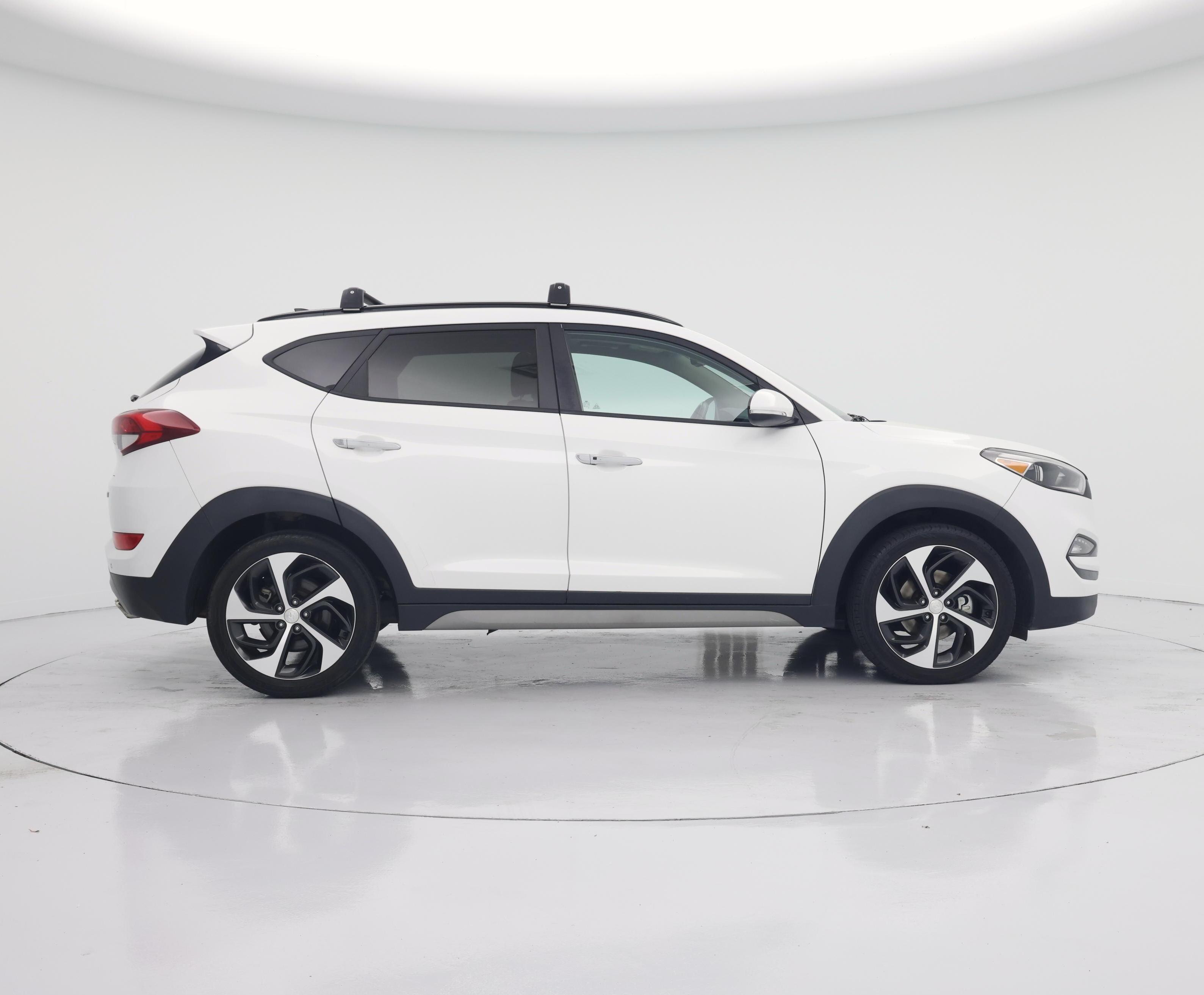 Thumbnail: 2017 Hyundai Tucson - 7