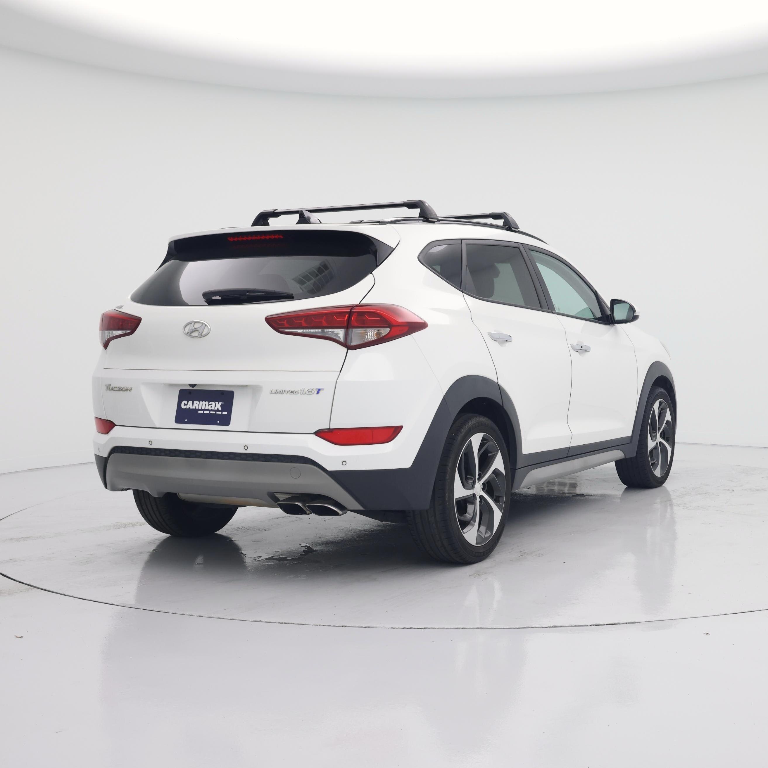 Thumbnail: 2017 Hyundai Tucson - 8