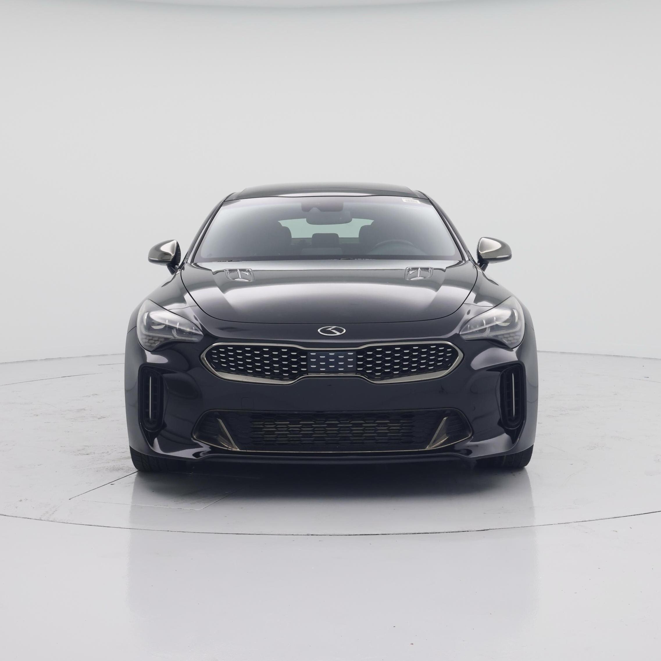 Thumbnail: 2018 Kia Stinger - 5