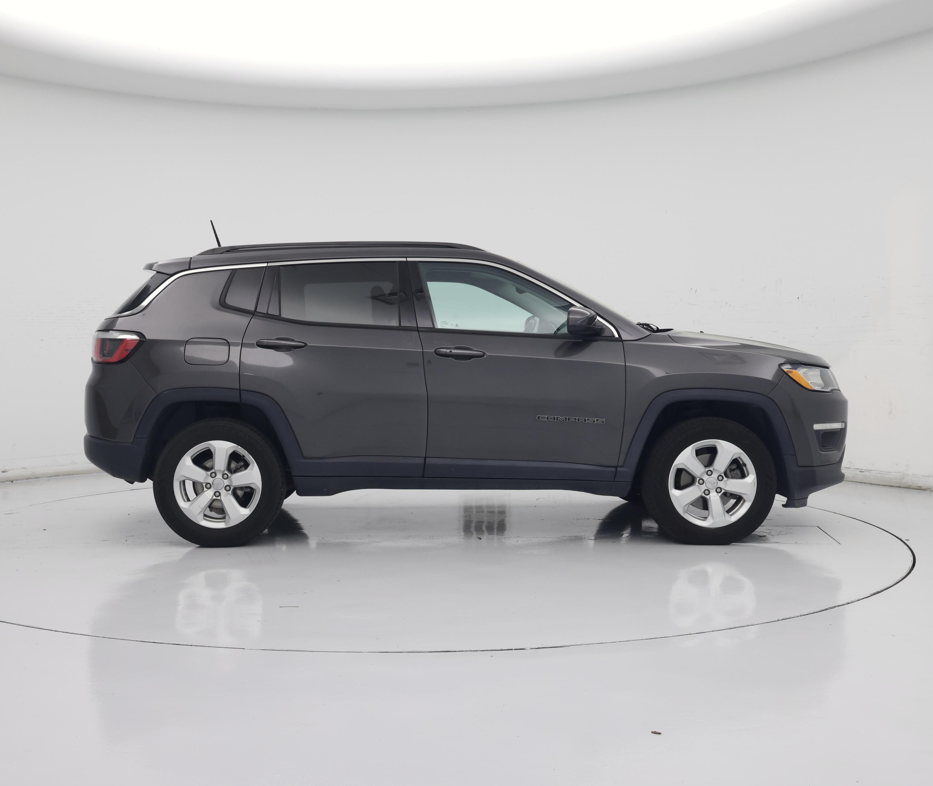 Thumbnail: 2018 Jeep Compass - 7