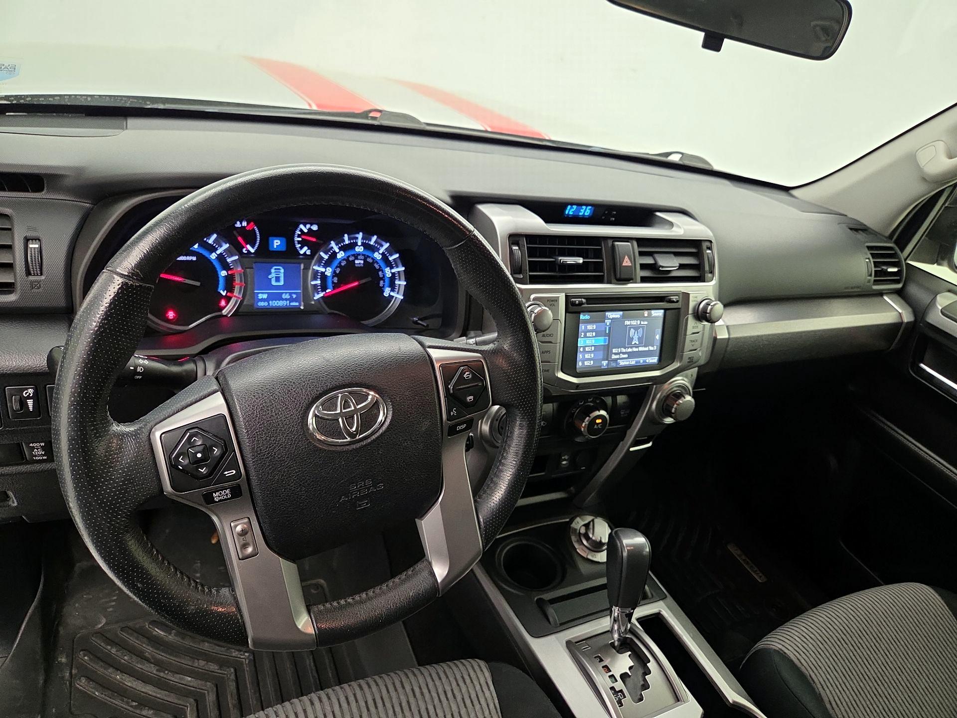 Thumbnail: 2014 Toyota 4Runner - 9