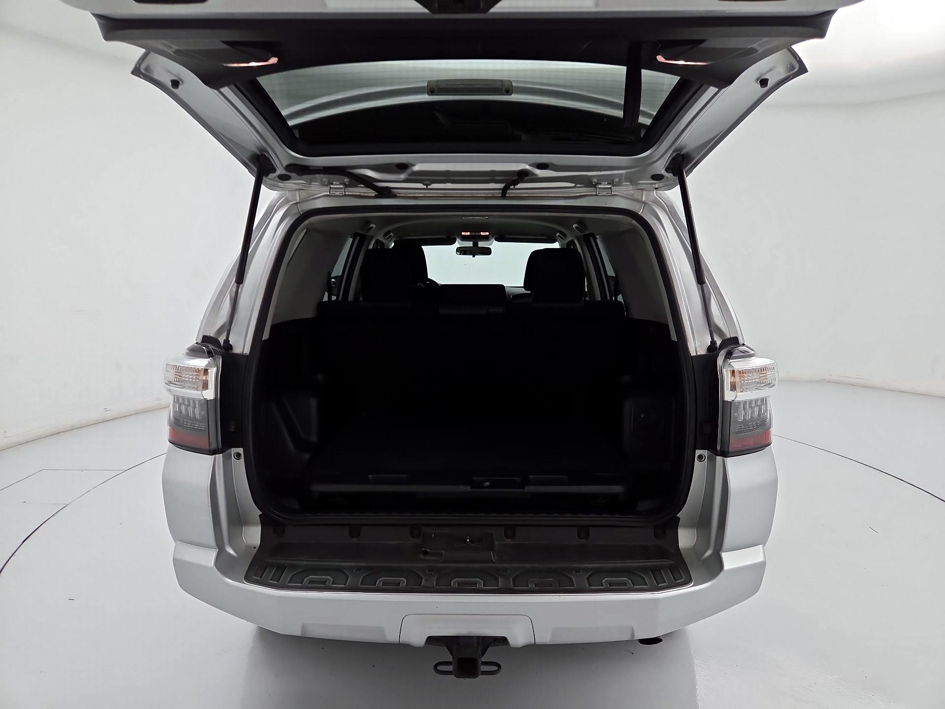 Thumbnail: 2014 Toyota 4Runner - 20