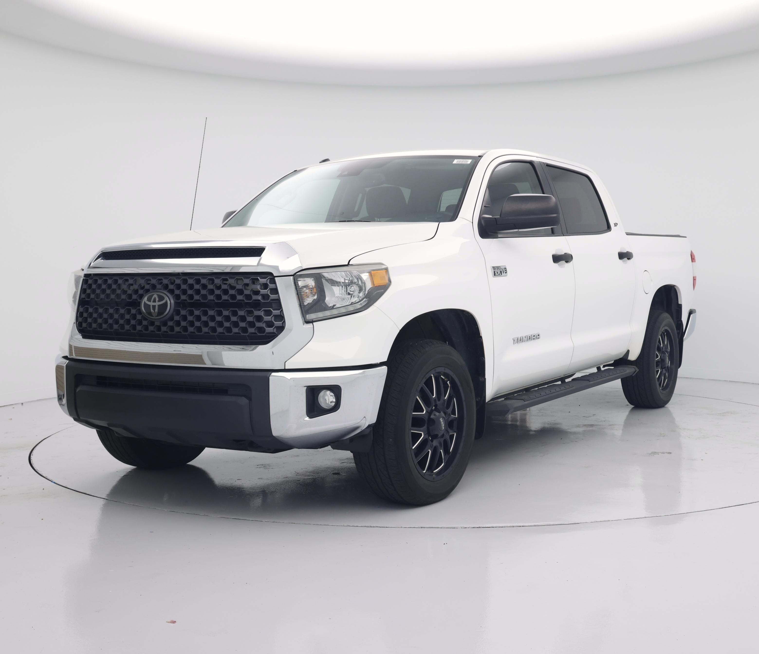 Thumbnail: 2018 Toyota Tundra - 4