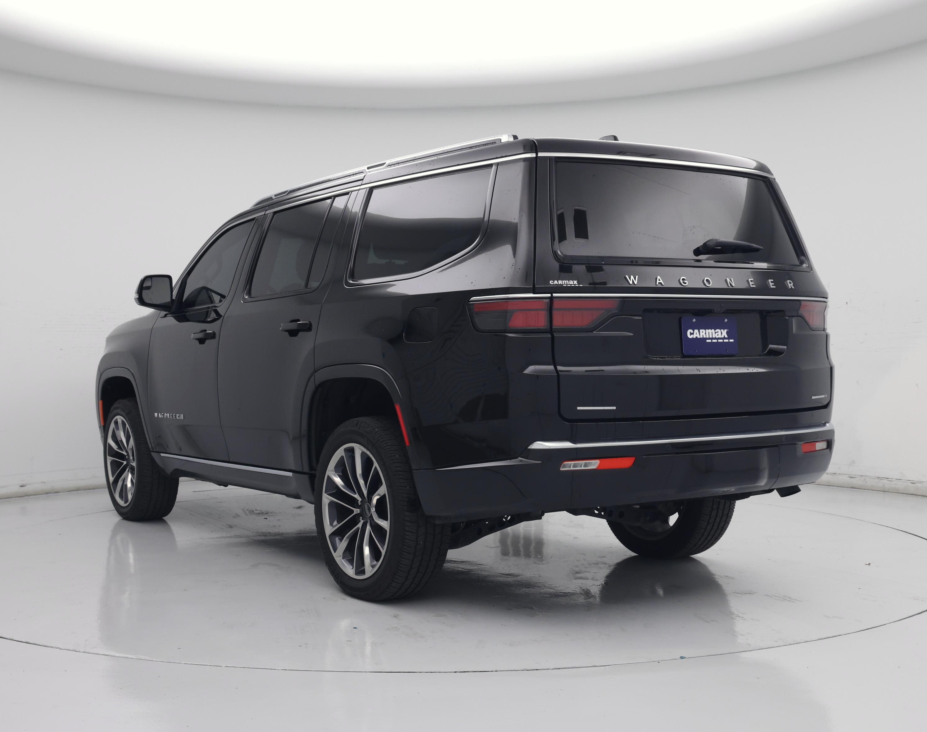 Thumbnail: 2023 Jeep Wagoneer - 2