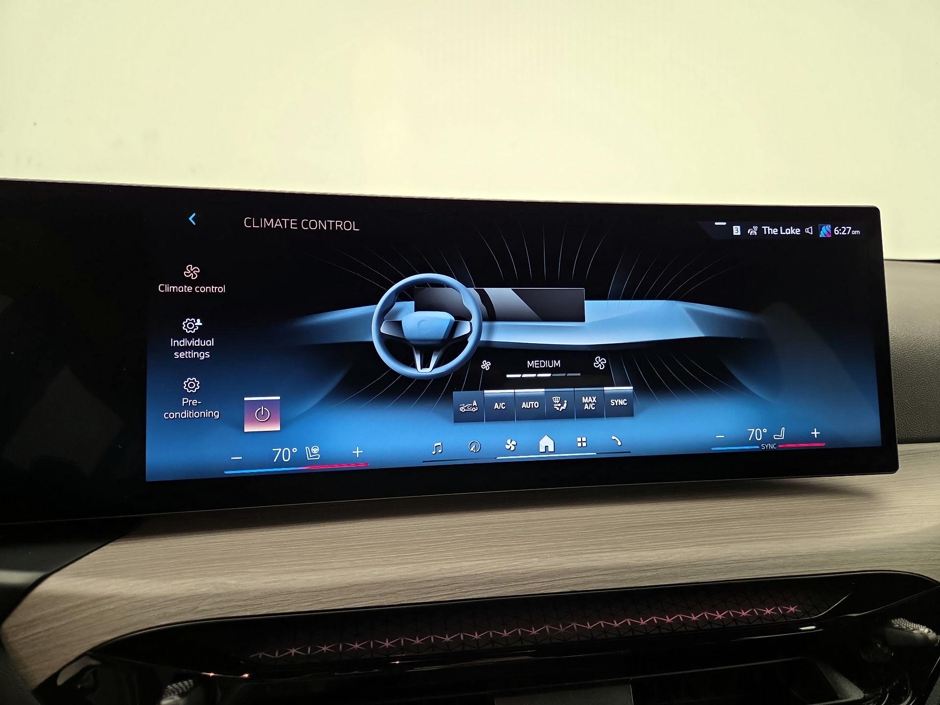 Thumbnail: 2025 BMW 3 Series - 17