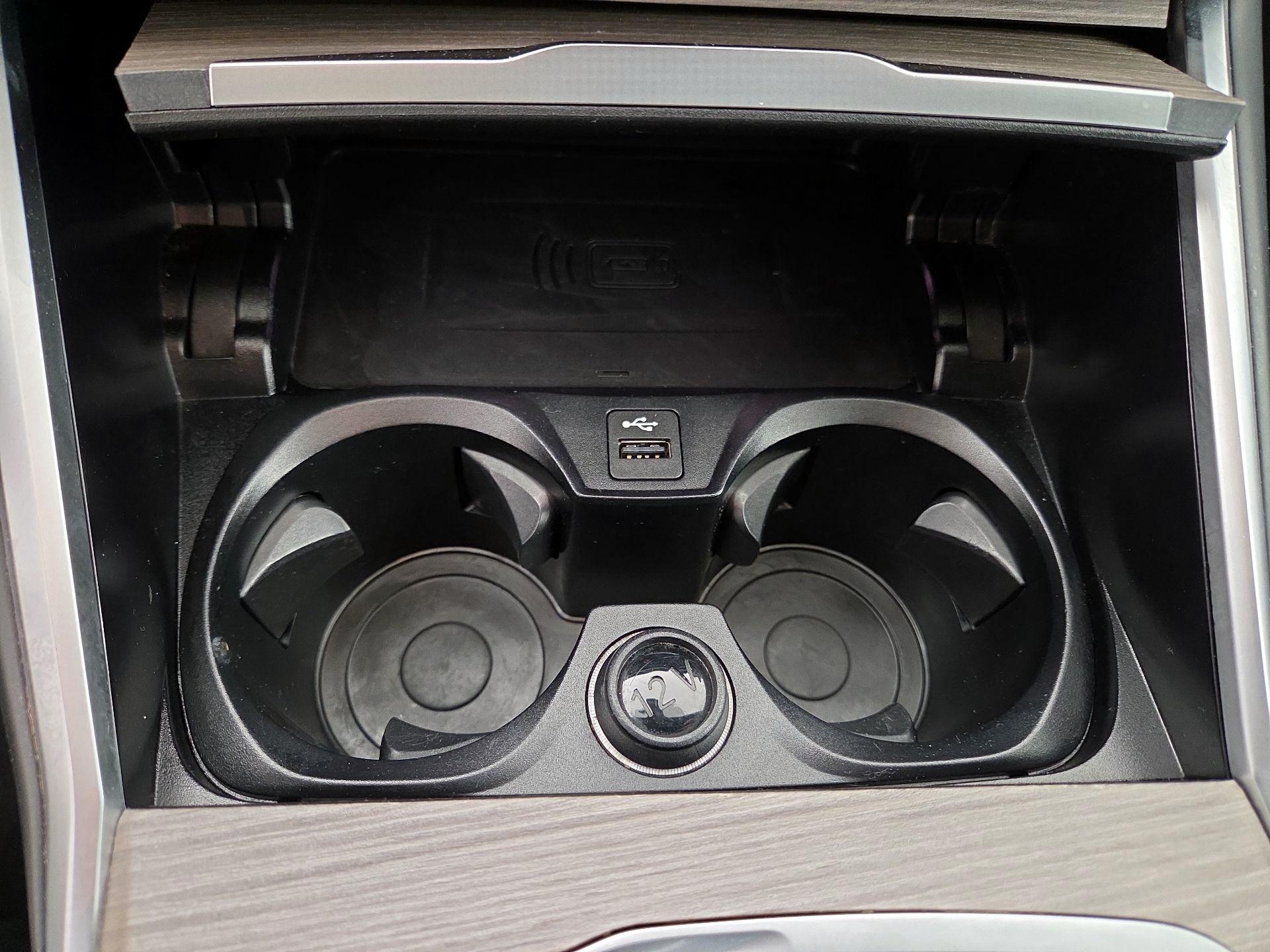 Thumbnail: 2025 BMW 3 Series - 19