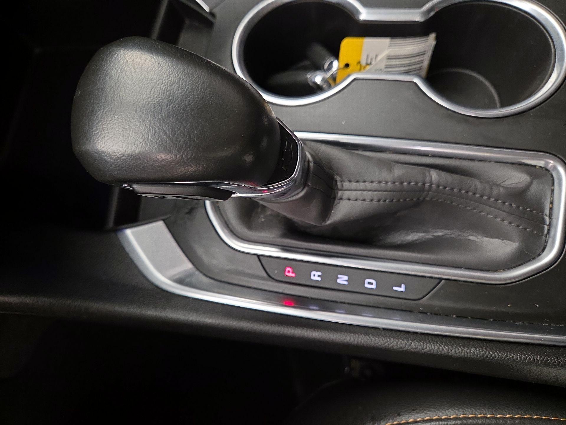 Thumbnail: 2021 Chevrolet Traverse - 18