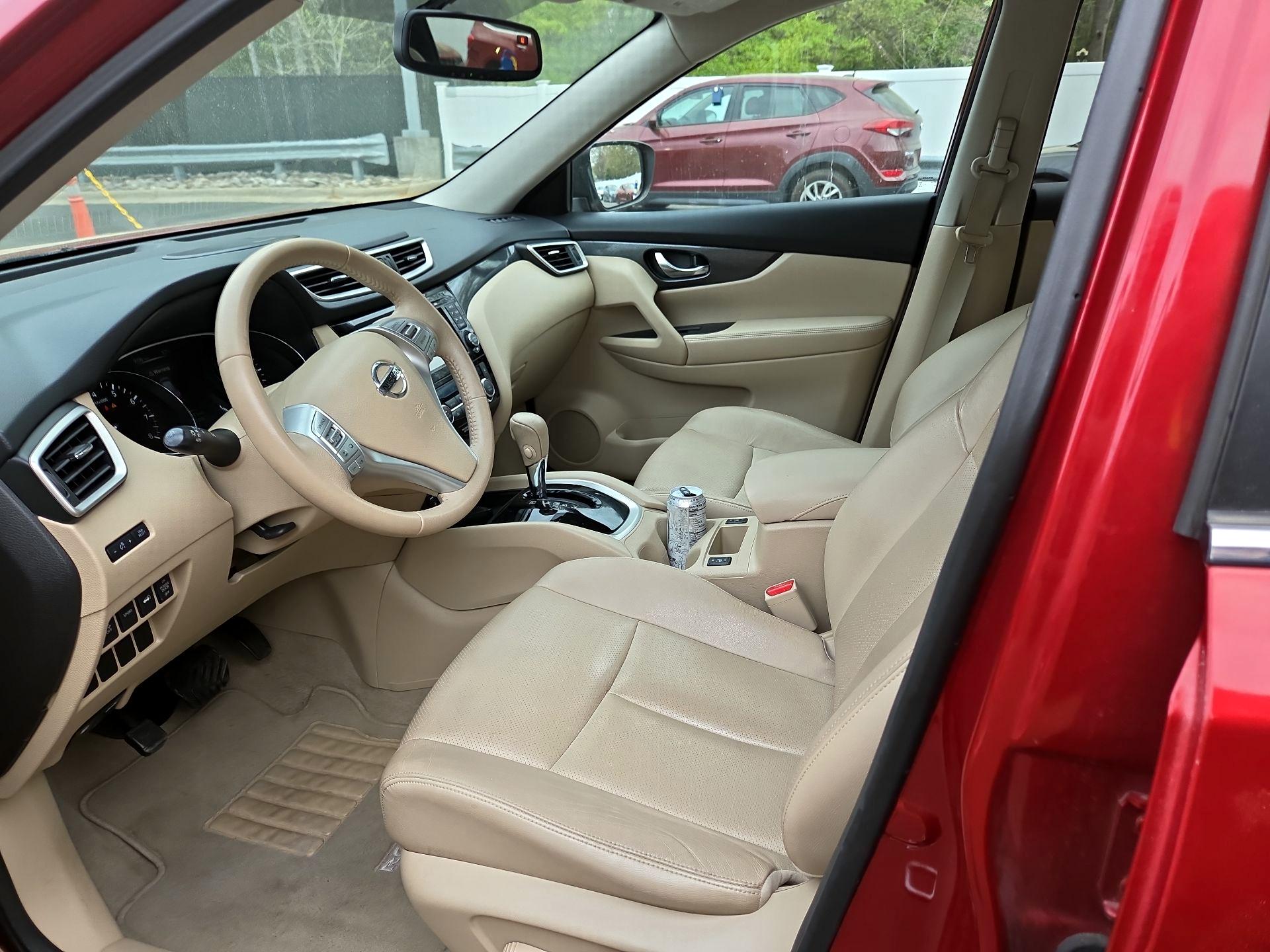 Thumbnail: 2014 Nissan Rogue - 9