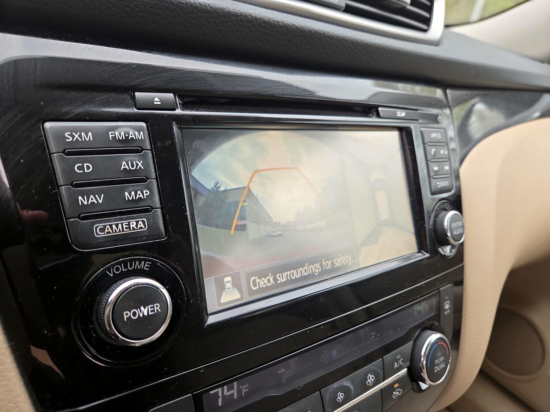 Thumbnail: 2014 Nissan Rogue - 12