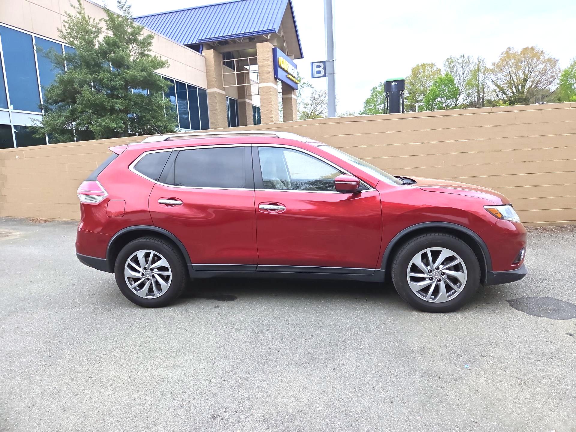 Thumbnail: 2014 Nissan Rogue - 4