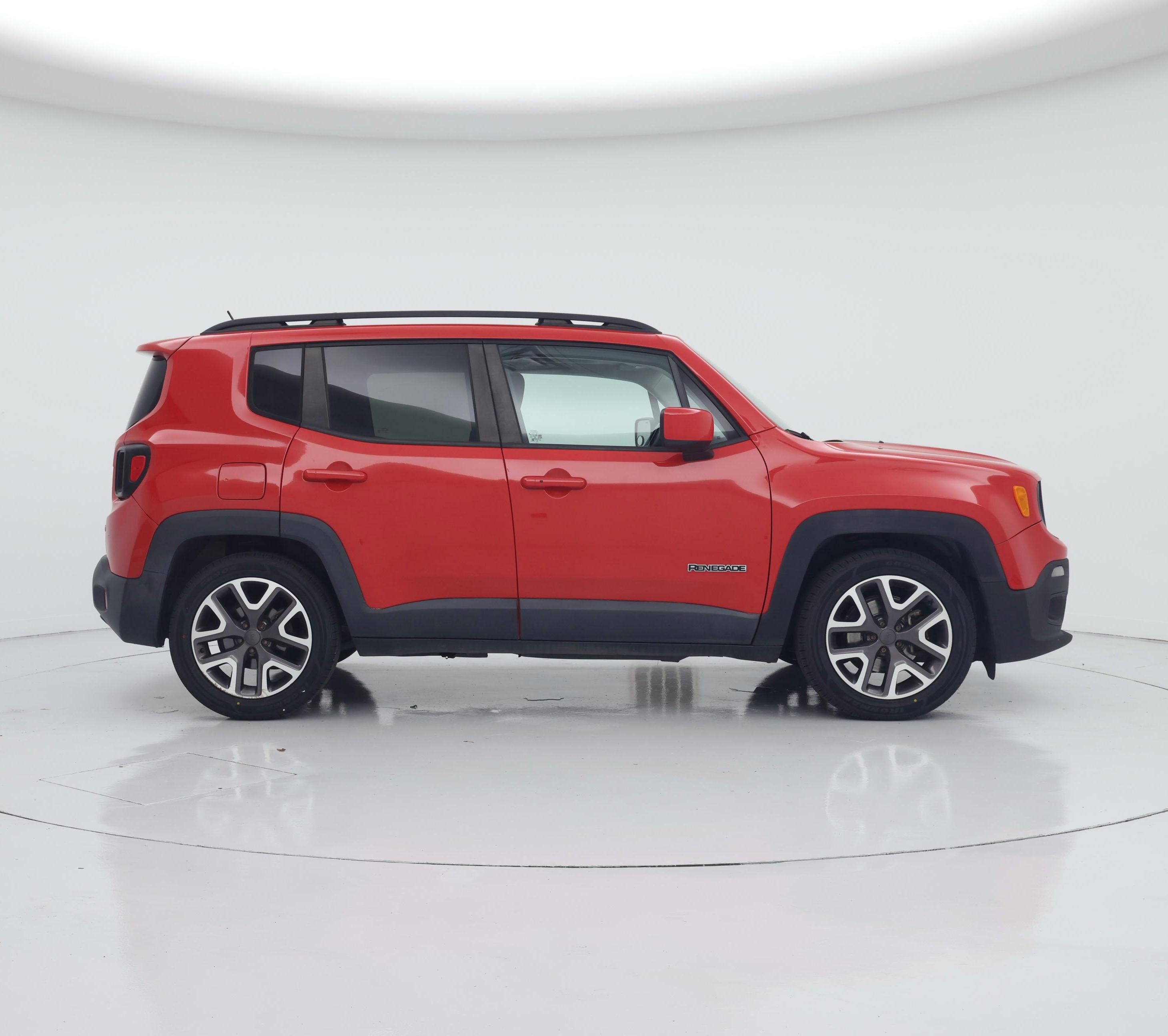 Thumbnail: 2015 Jeep Renegade - 7
