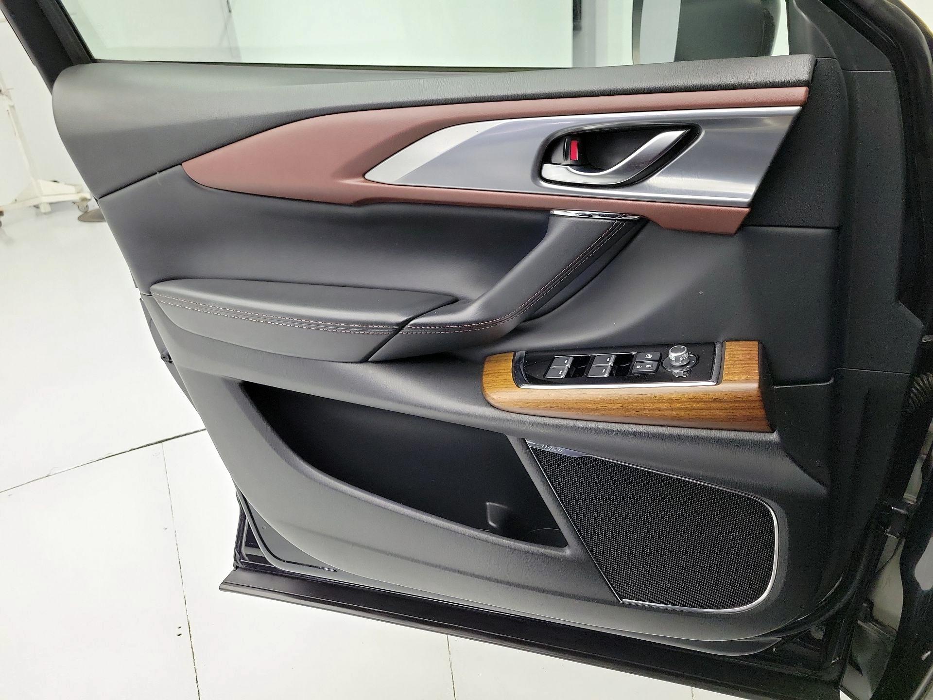 Thumbnail: 2017 Mazda CX-9 - 12