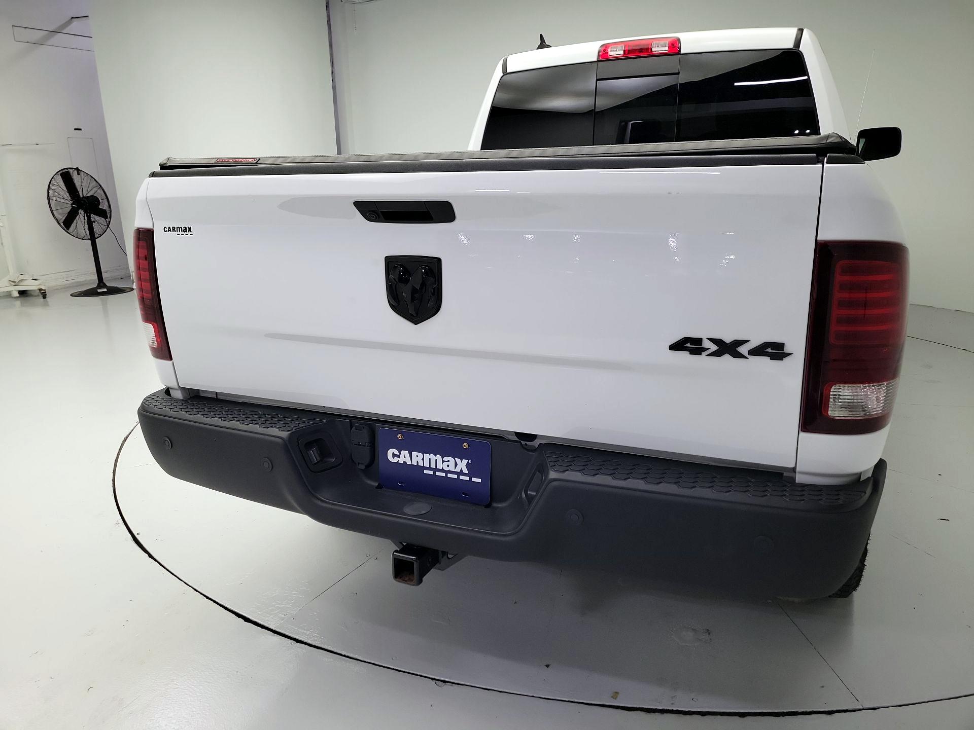 Thumbnail: 2020 RAM 1500 Classic - 20