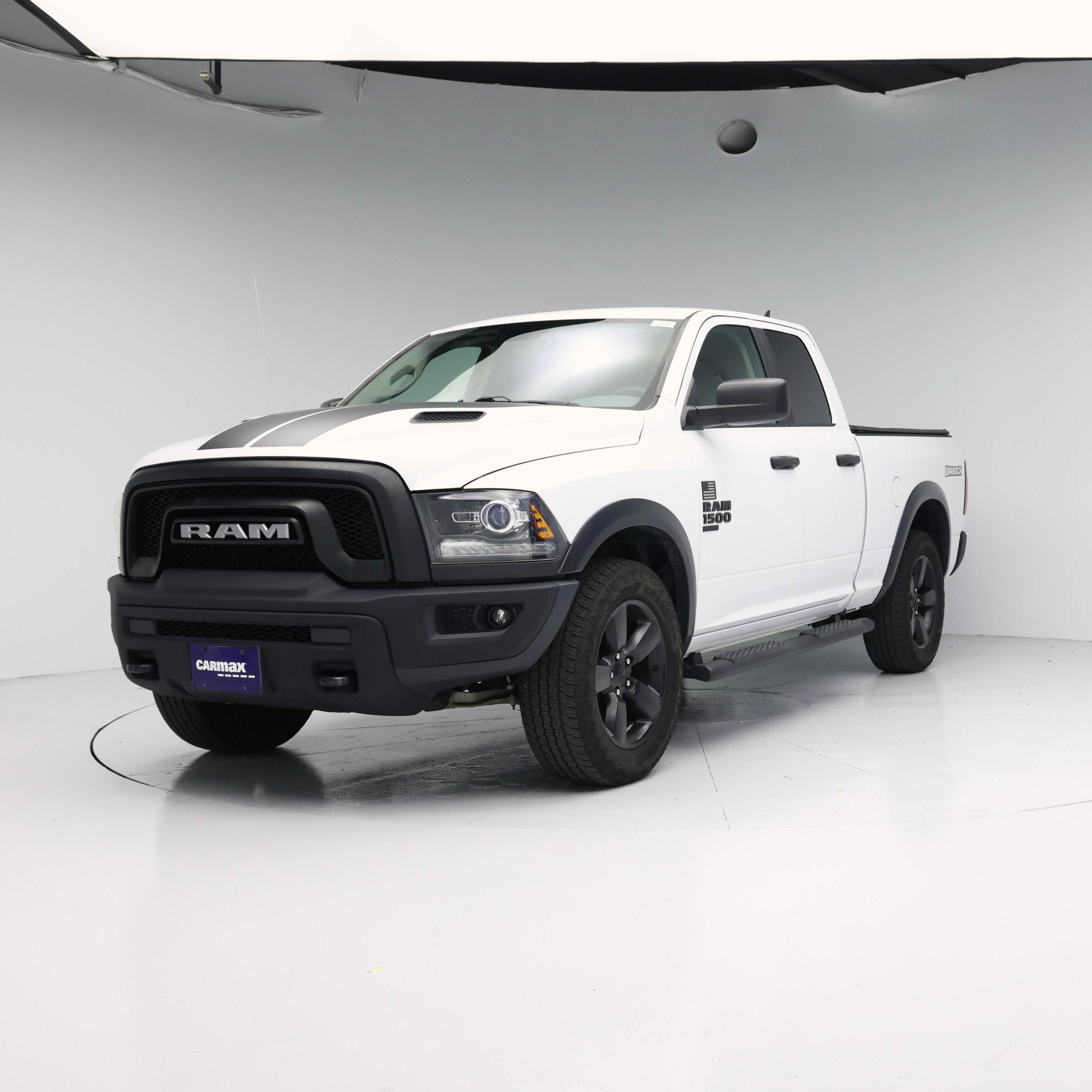 Thumbnail: 2020 RAM 1500 Classic - 4