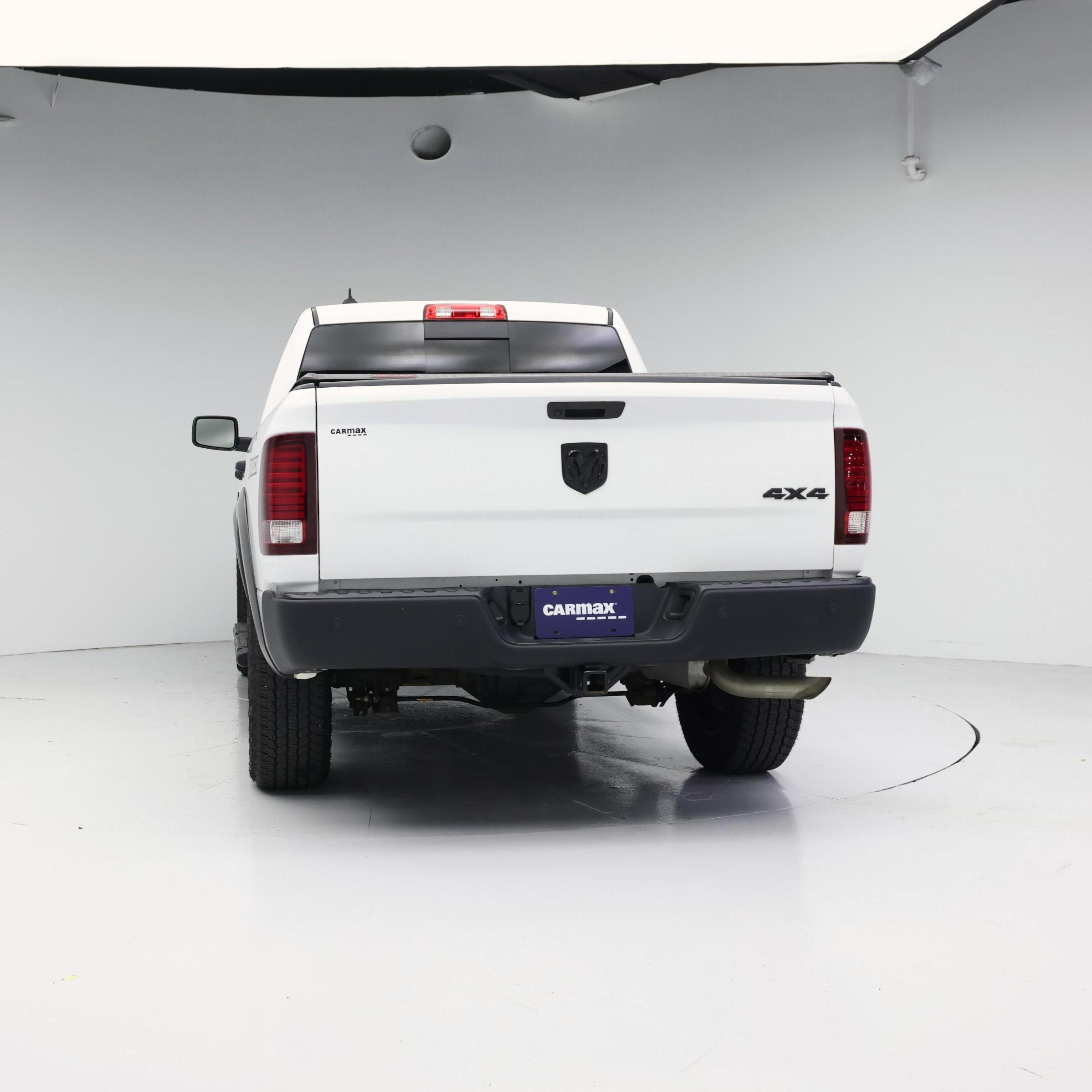 Thumbnail: 2020 RAM 1500 Classic - 6