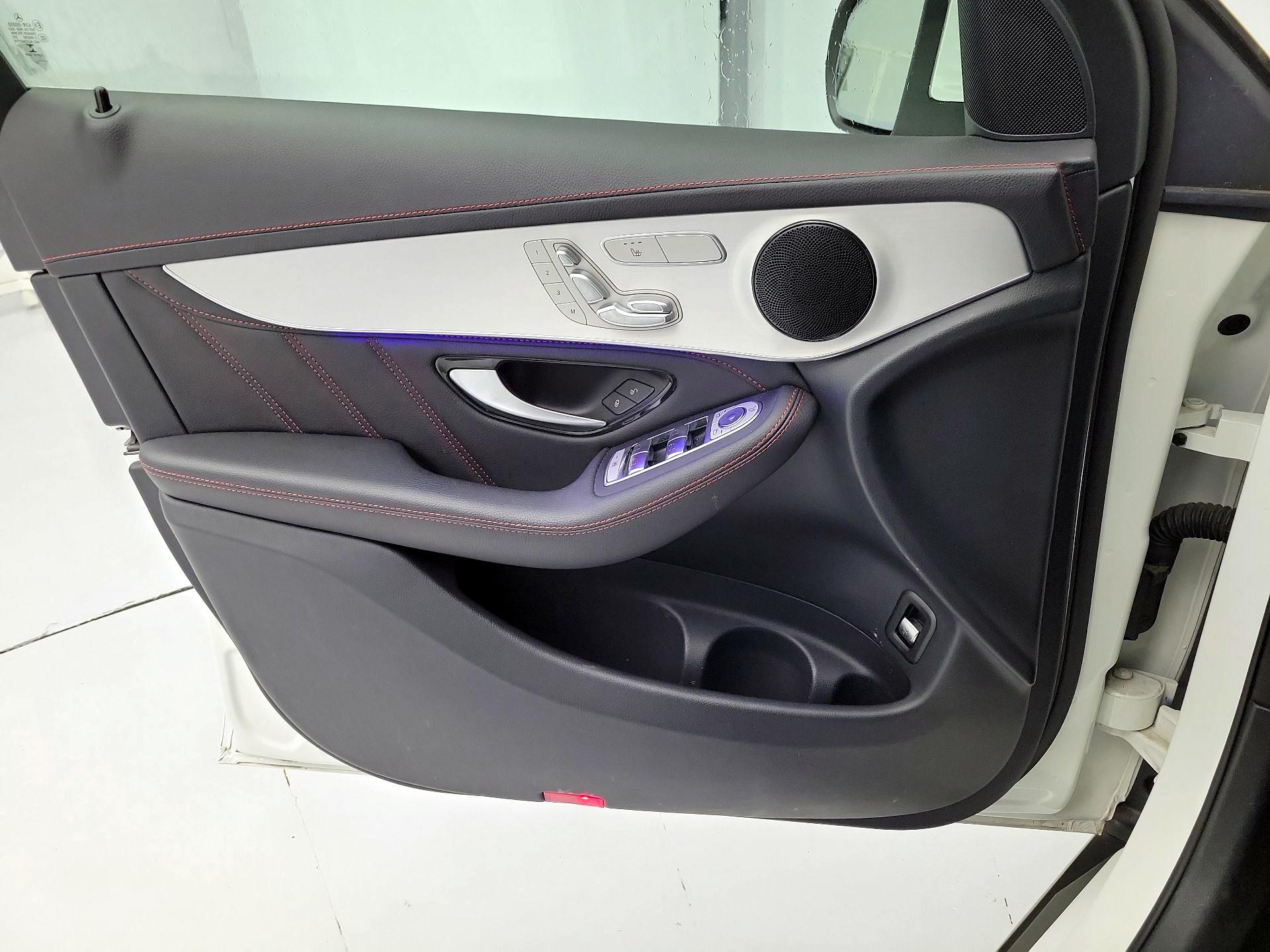 Thumbnail: 2022 Mercedes-Benz GLC - 12