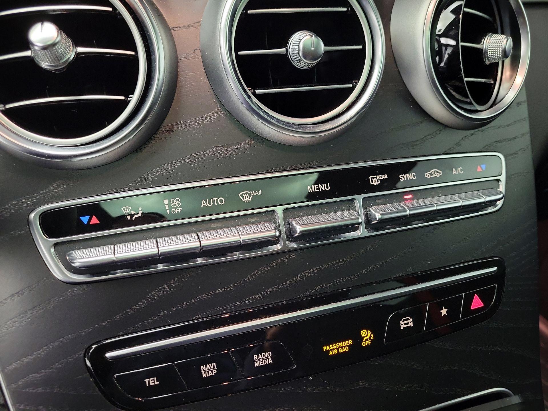 Thumbnail: 2022 Mercedes-Benz GLC - 16