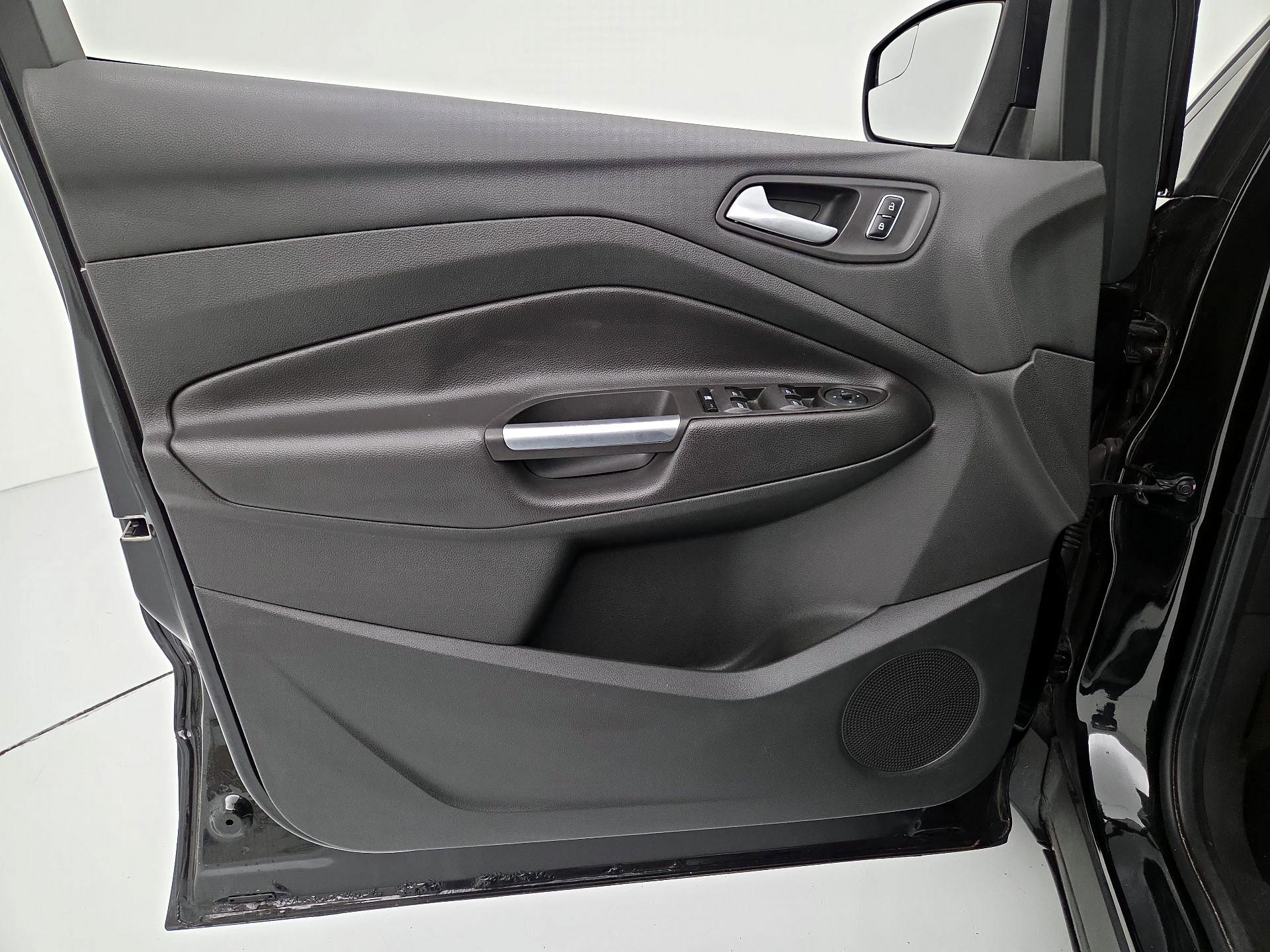 Thumbnail: 2014 Ford Escape - 12