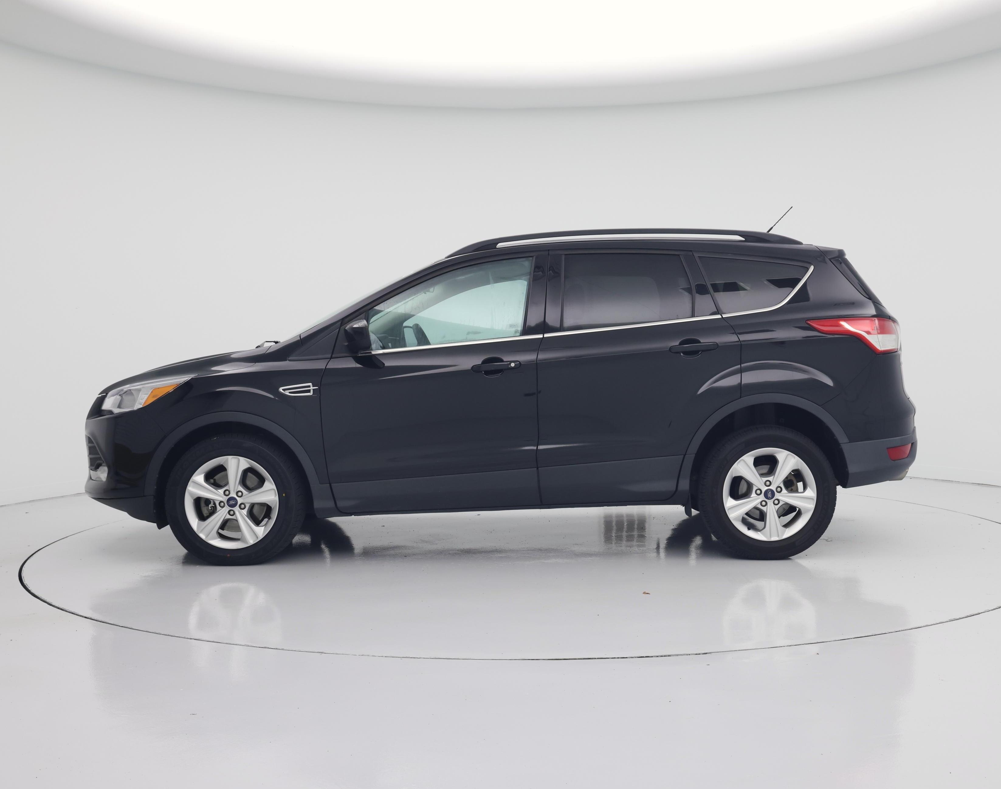 Thumbnail: 2014 Ford Escape - 3