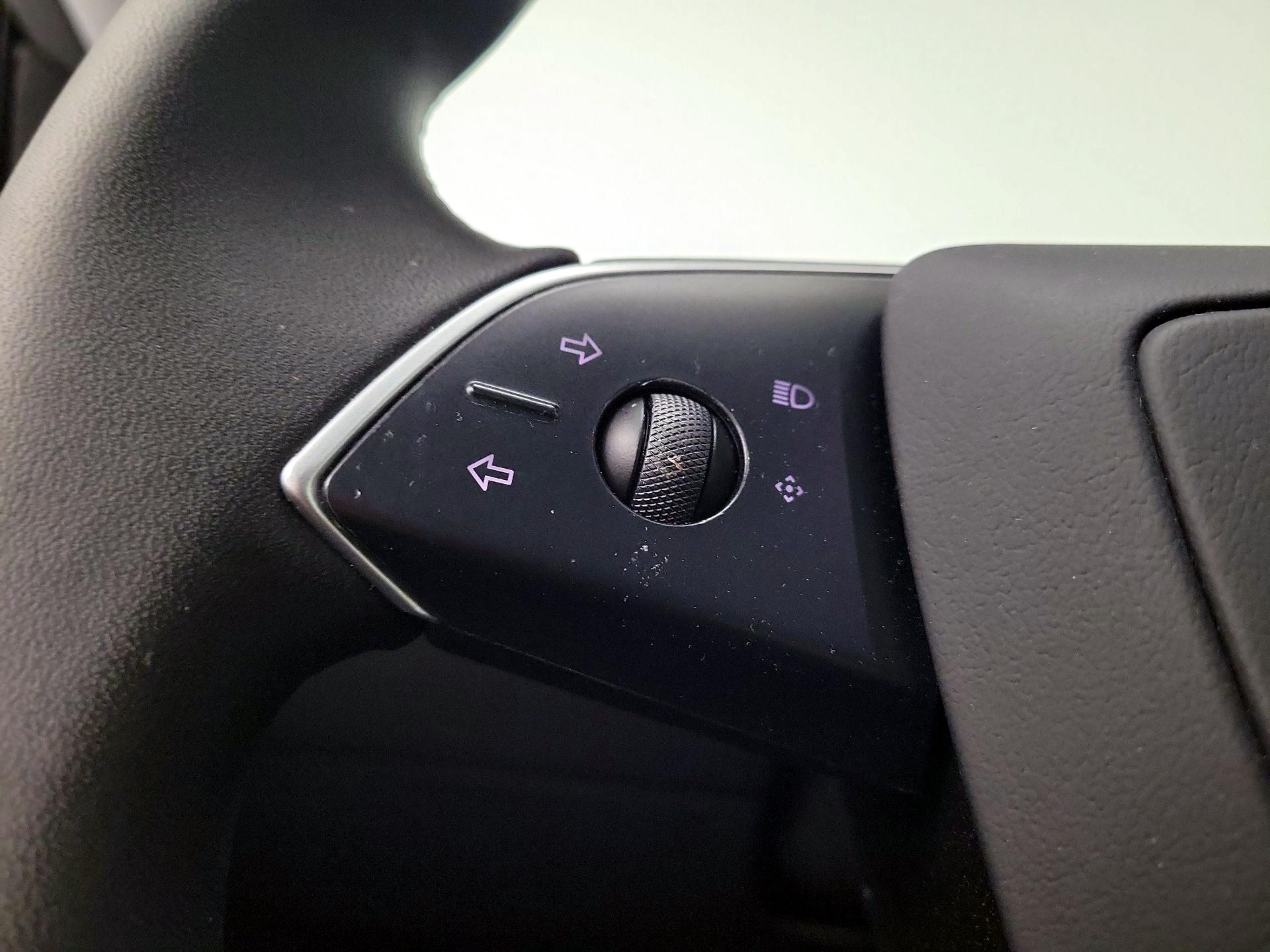 Thumbnail: 2025 Tesla Model 3 - 13