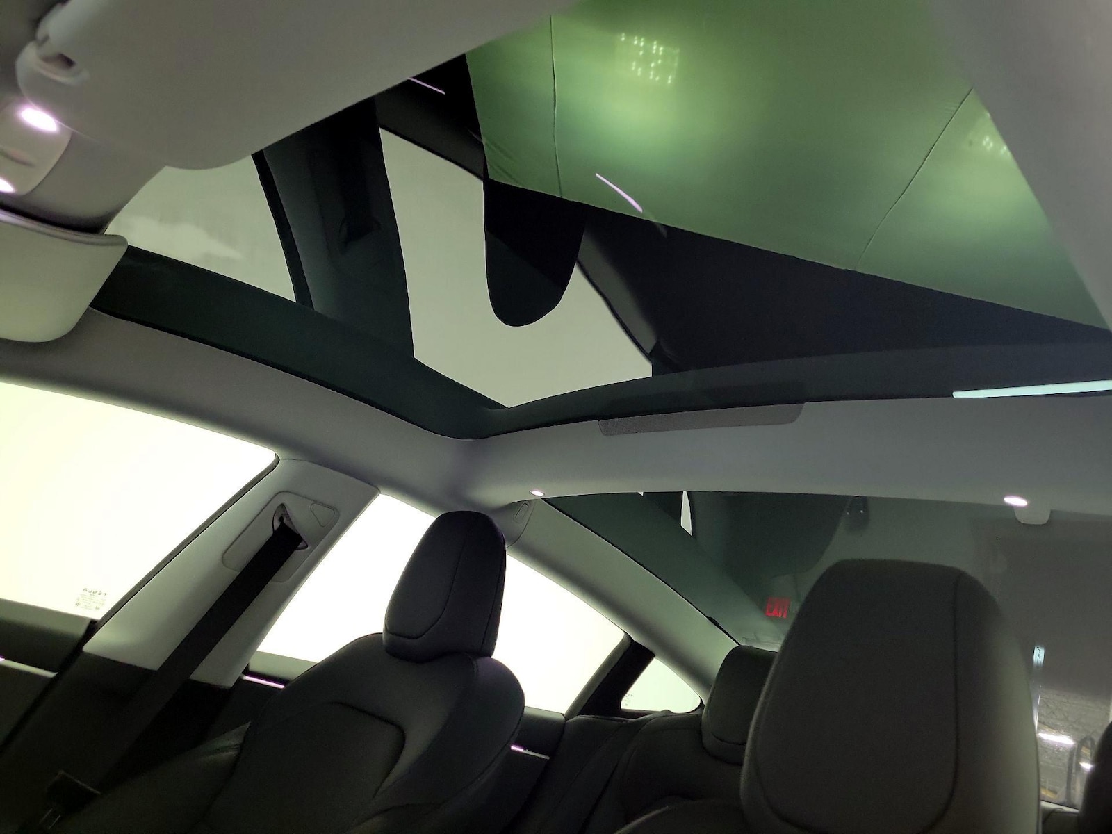 2025 Tesla Model 3 Long Range - Photo 20