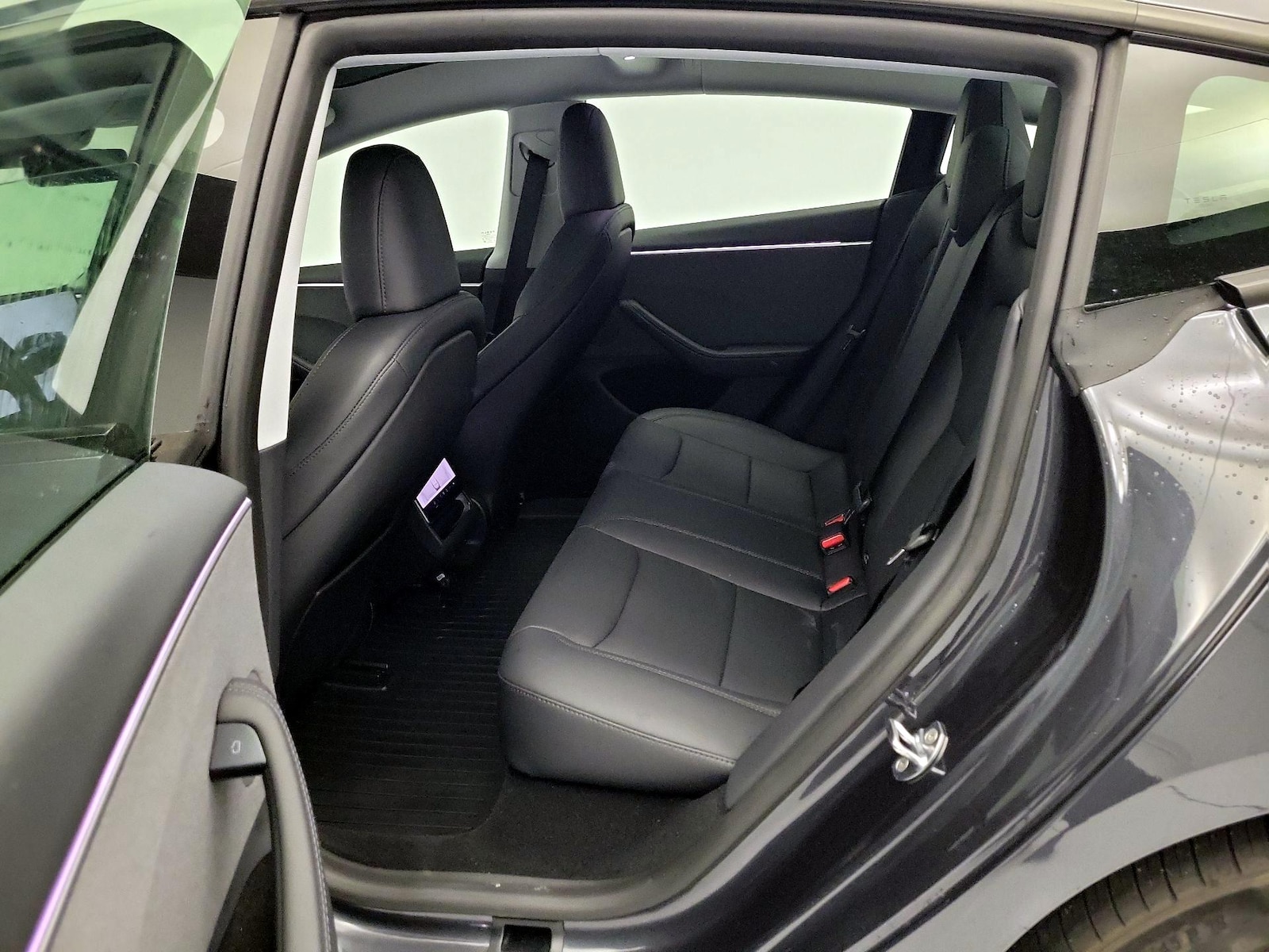 2025 Tesla Model 3 Long Range - Photo 21