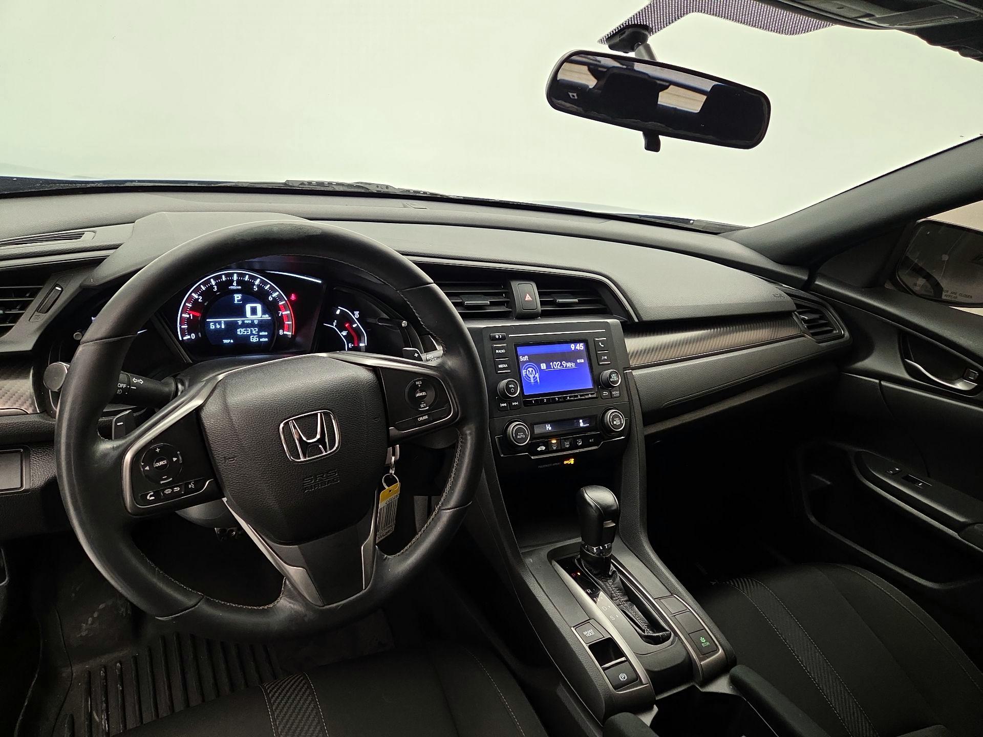 Thumbnail: 2017 Honda Civic - 9