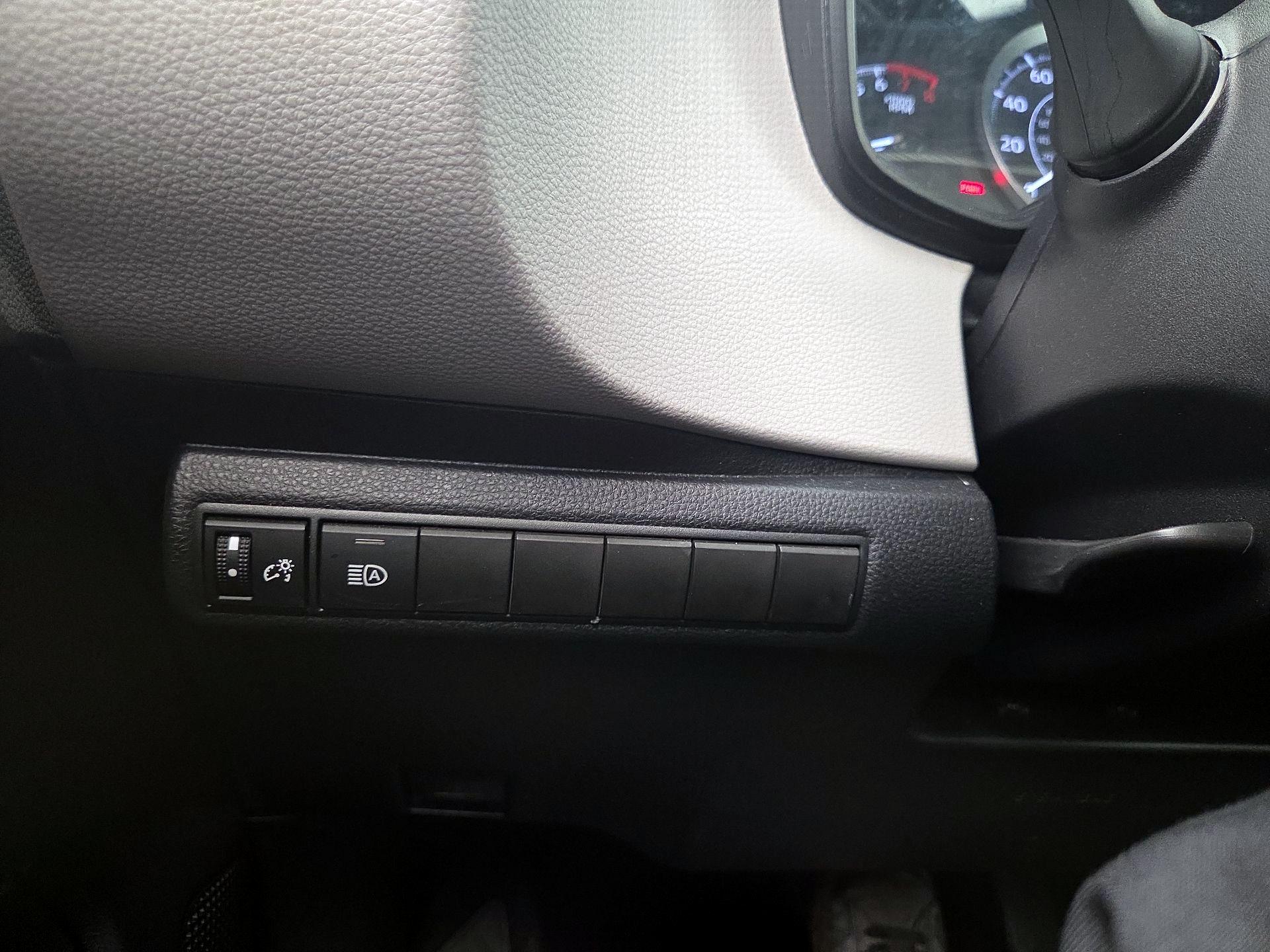 Thumbnail: 2022 Toyota Corolla - 13