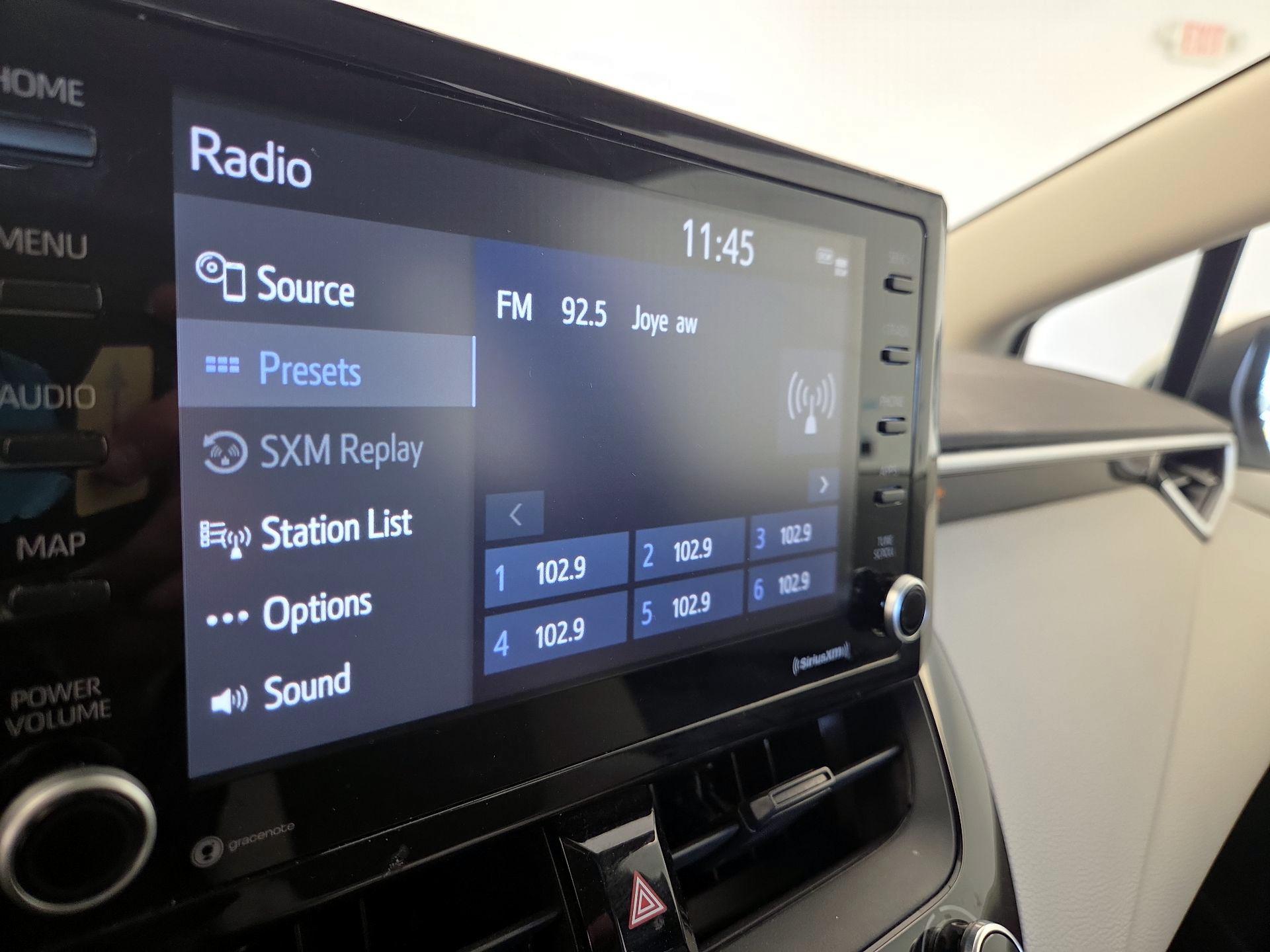 Thumbnail: 2022 Toyota Corolla - 15