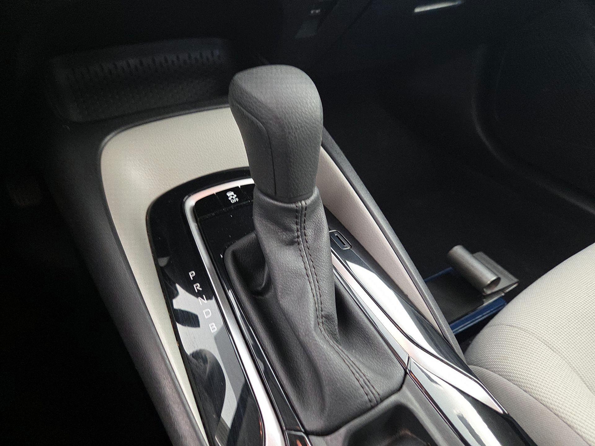 Thumbnail: 2022 Toyota Corolla - 17